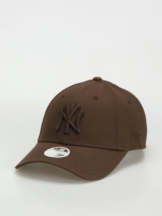 Șapcă New Era League Essential 9Forty New York Yankees Wmn (brown)