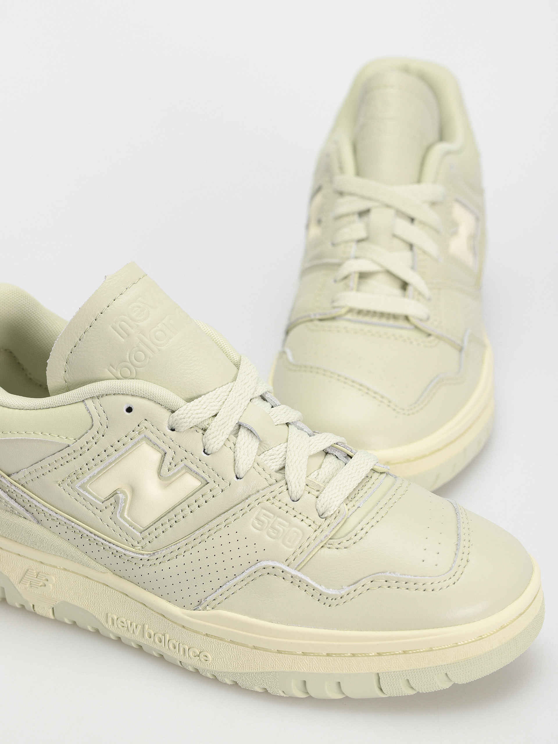 Pantofi New Balance 550 (salted green)