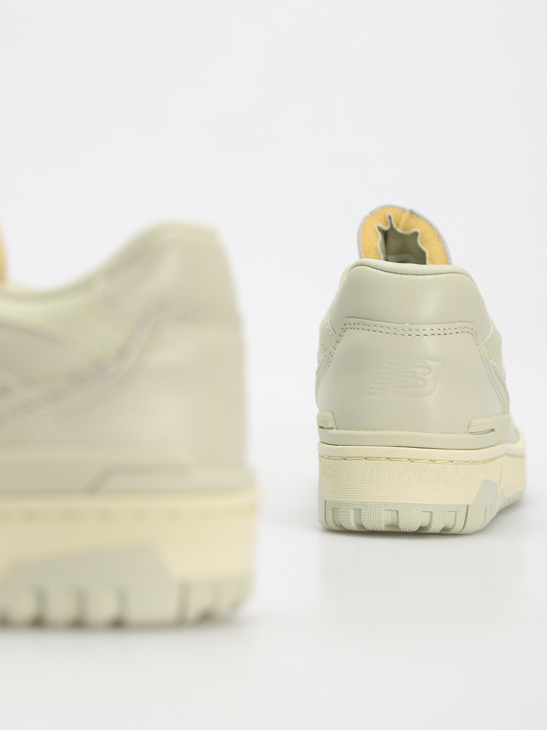 Pantofi New Balance 550 (salted green)