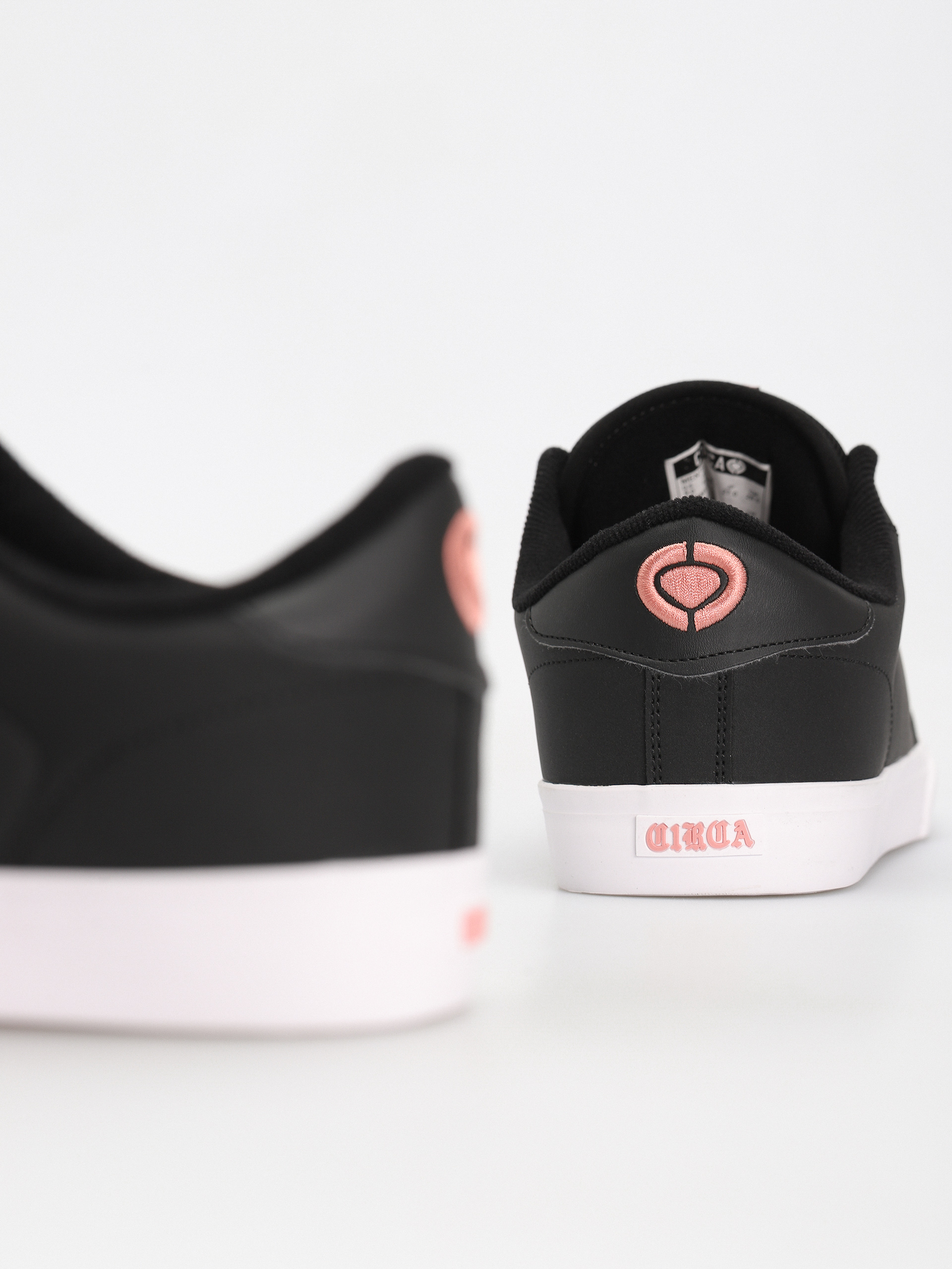 Pantofi Circa Al50 Pro (jet black/salmon)