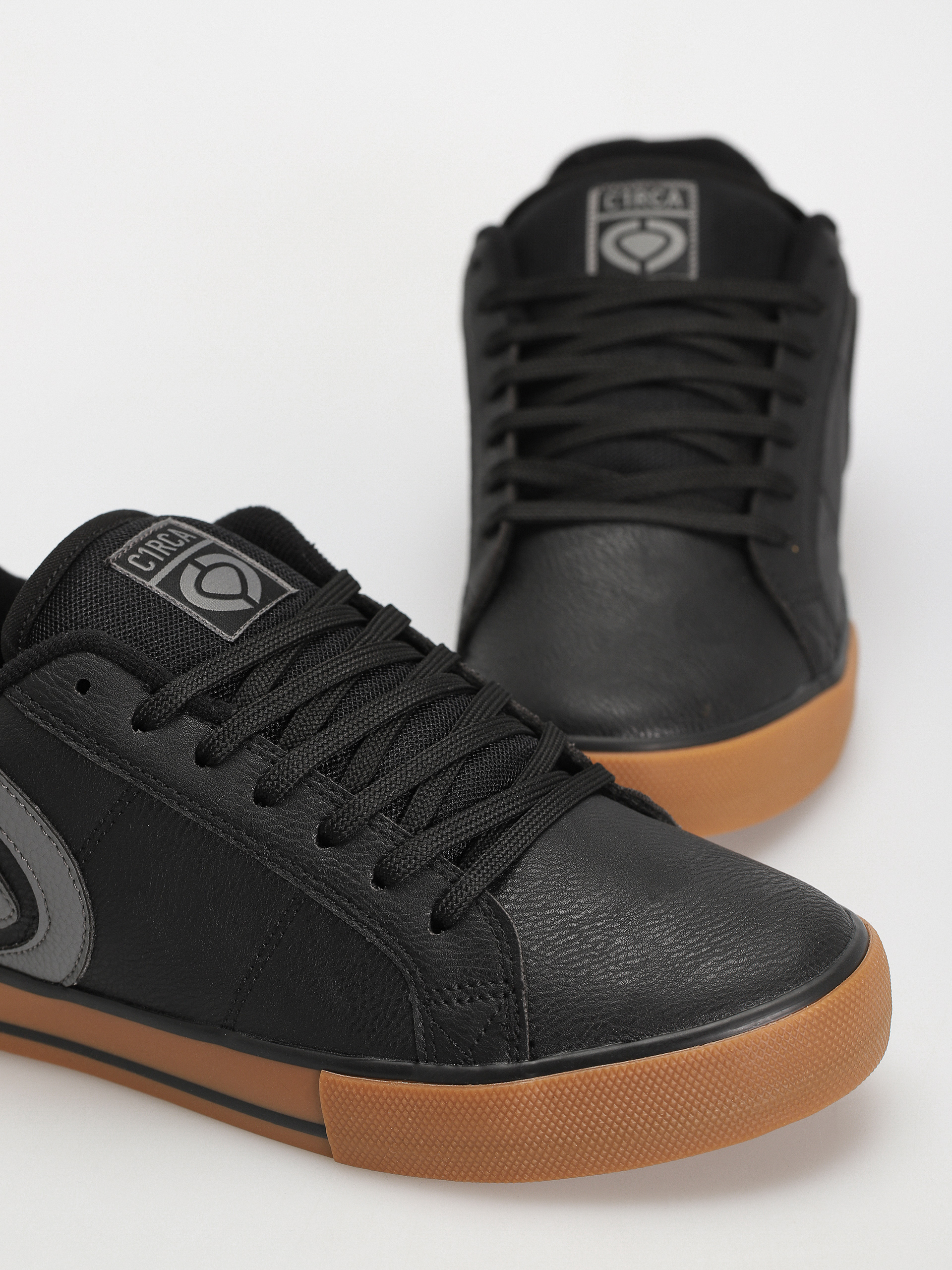 Pantofi Circa 211 Vulc Bold (black/grey/gum)