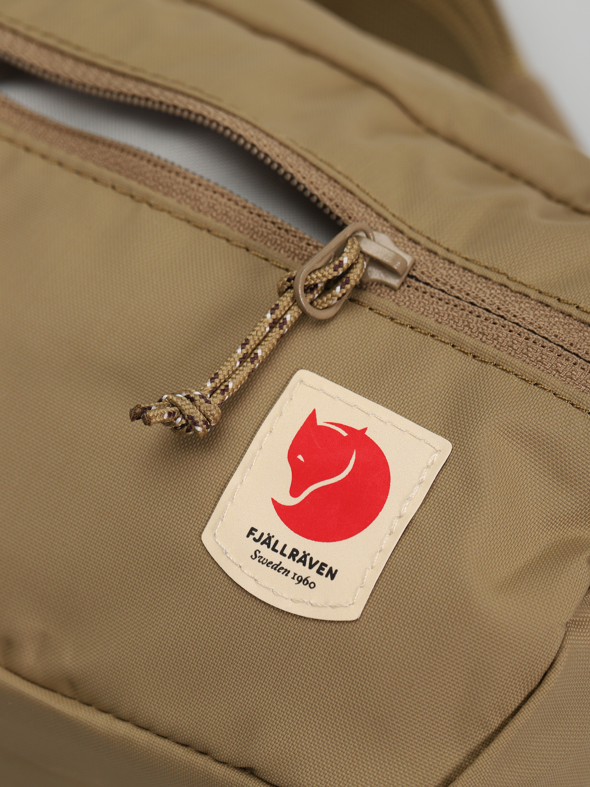 Borsetă de brâu Fjallraven High Coast Hip Pack (clay)