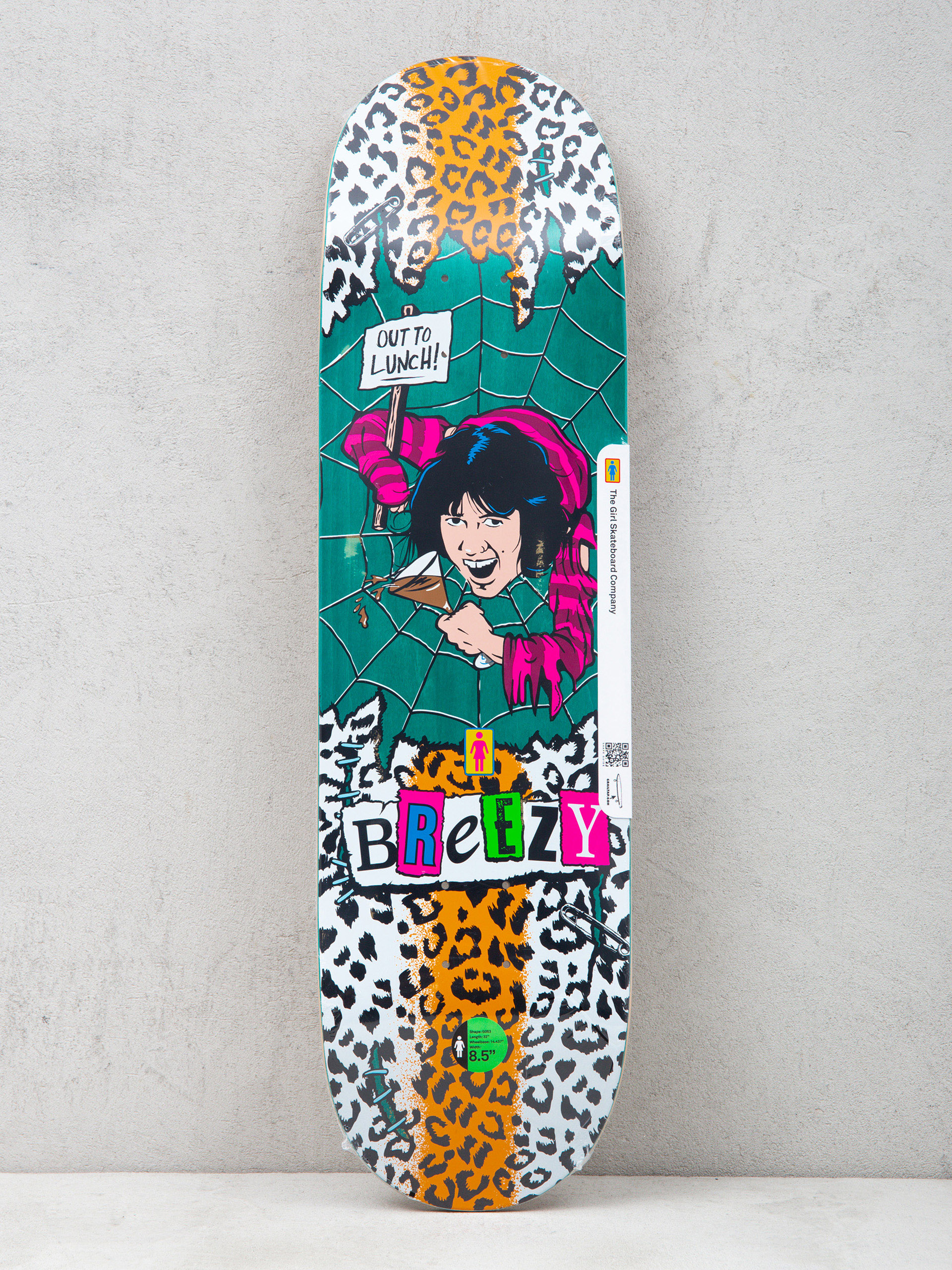 Placu0103 Girl Skateboard Geering Out To Lunch (green)
