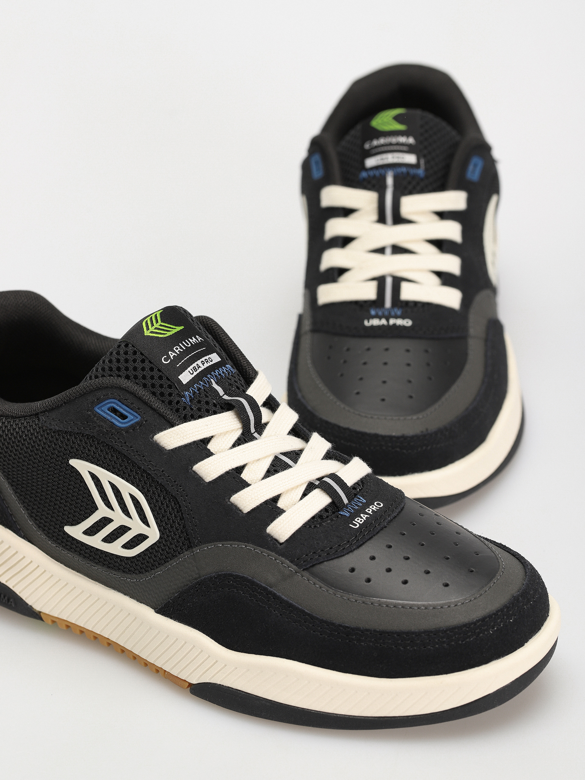 Pantofi Cariuma UBA PRO (black/red & ivory)