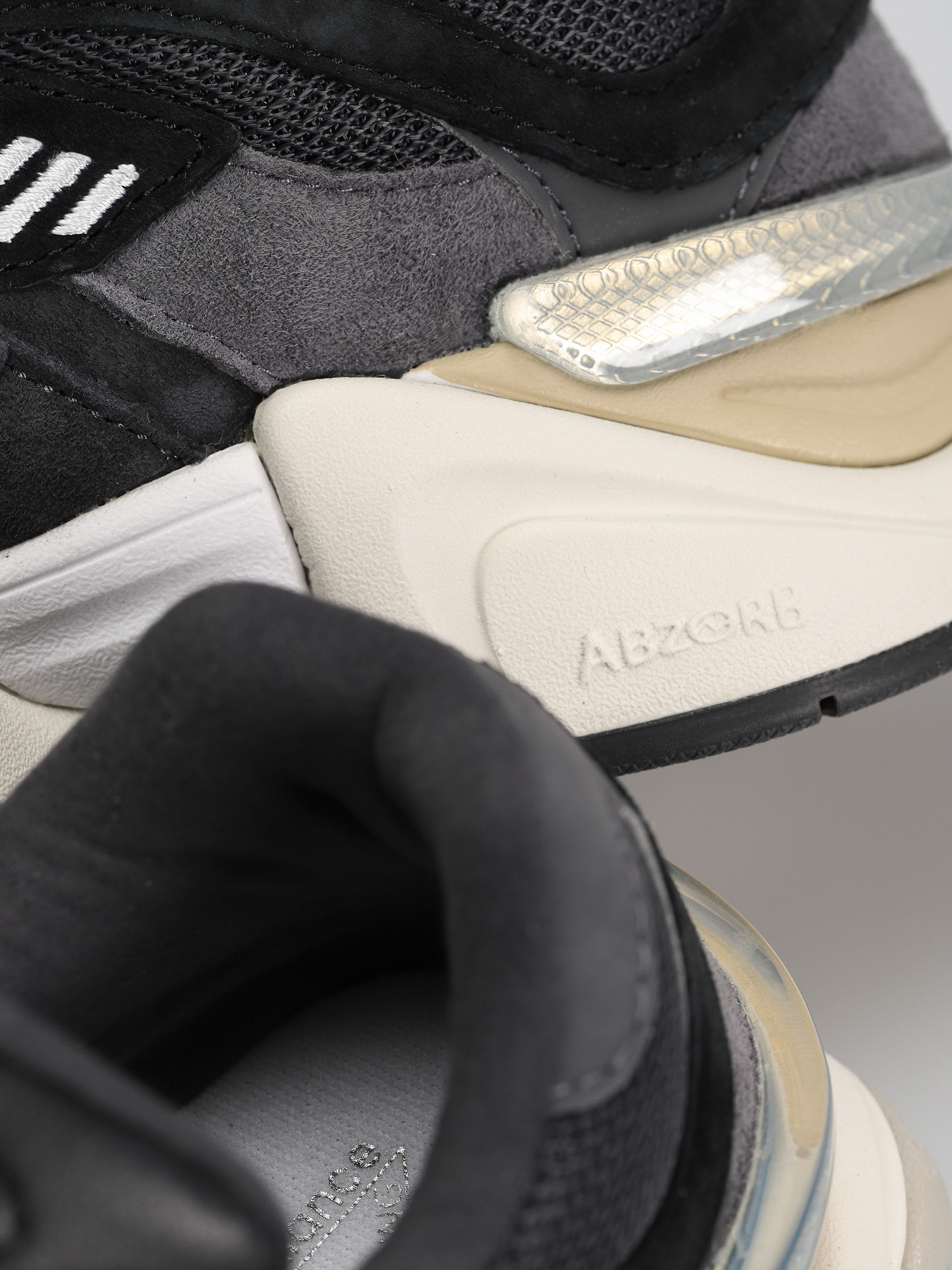 Pantofi New Balance 9060 (black)