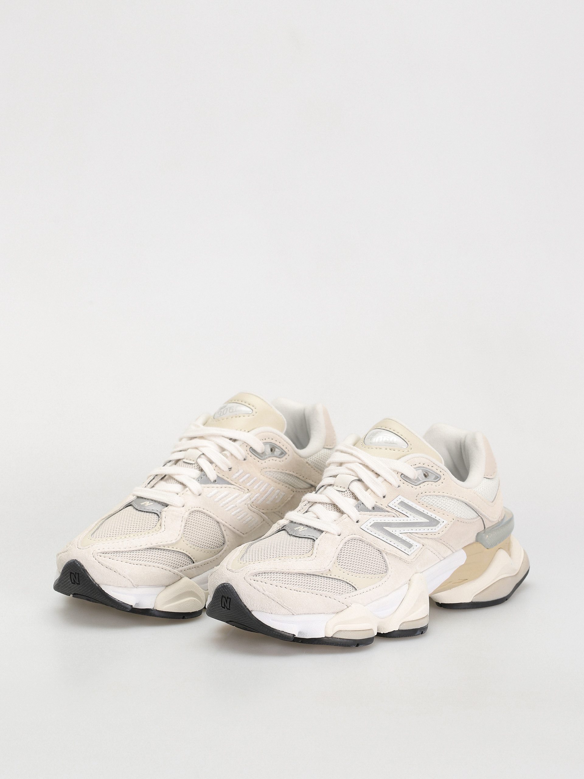 Pantofi New Balance 9060 (sea salt moonbeam)