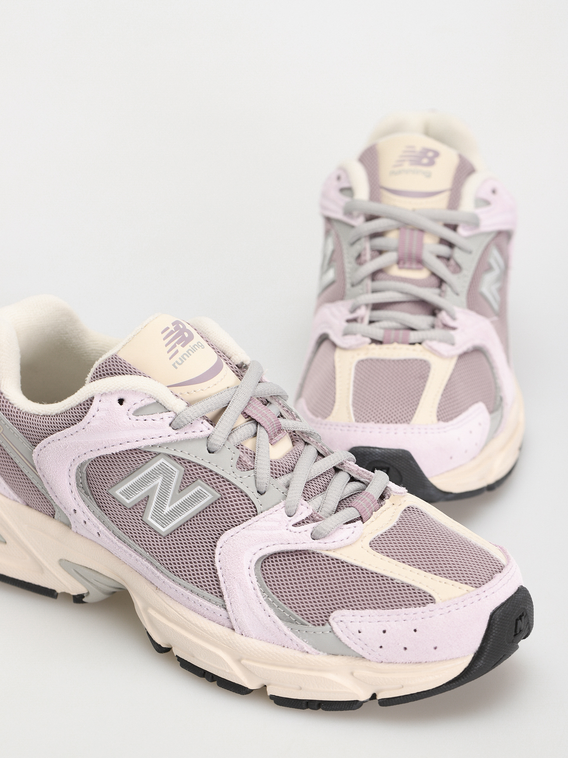 Pantofi New Balance 530 (purple)