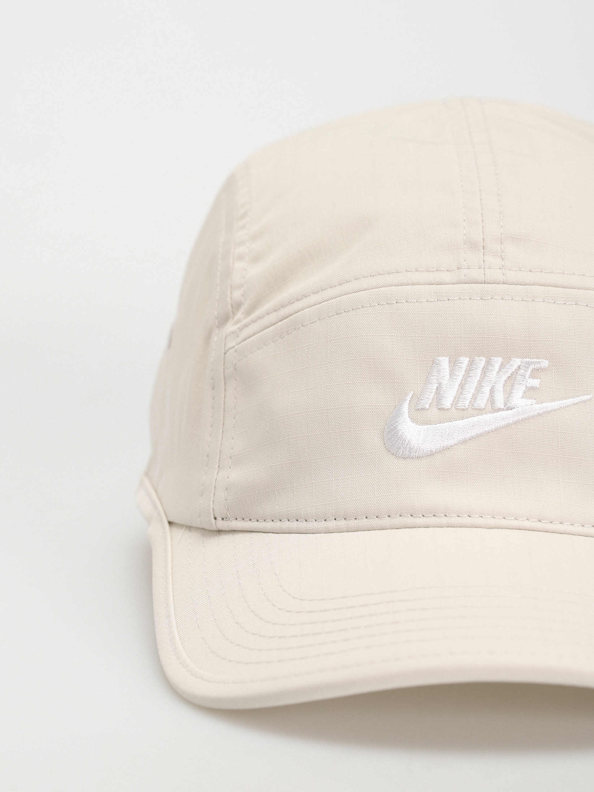 Șapcă Nike SB Fly (lt orewood brn/white)