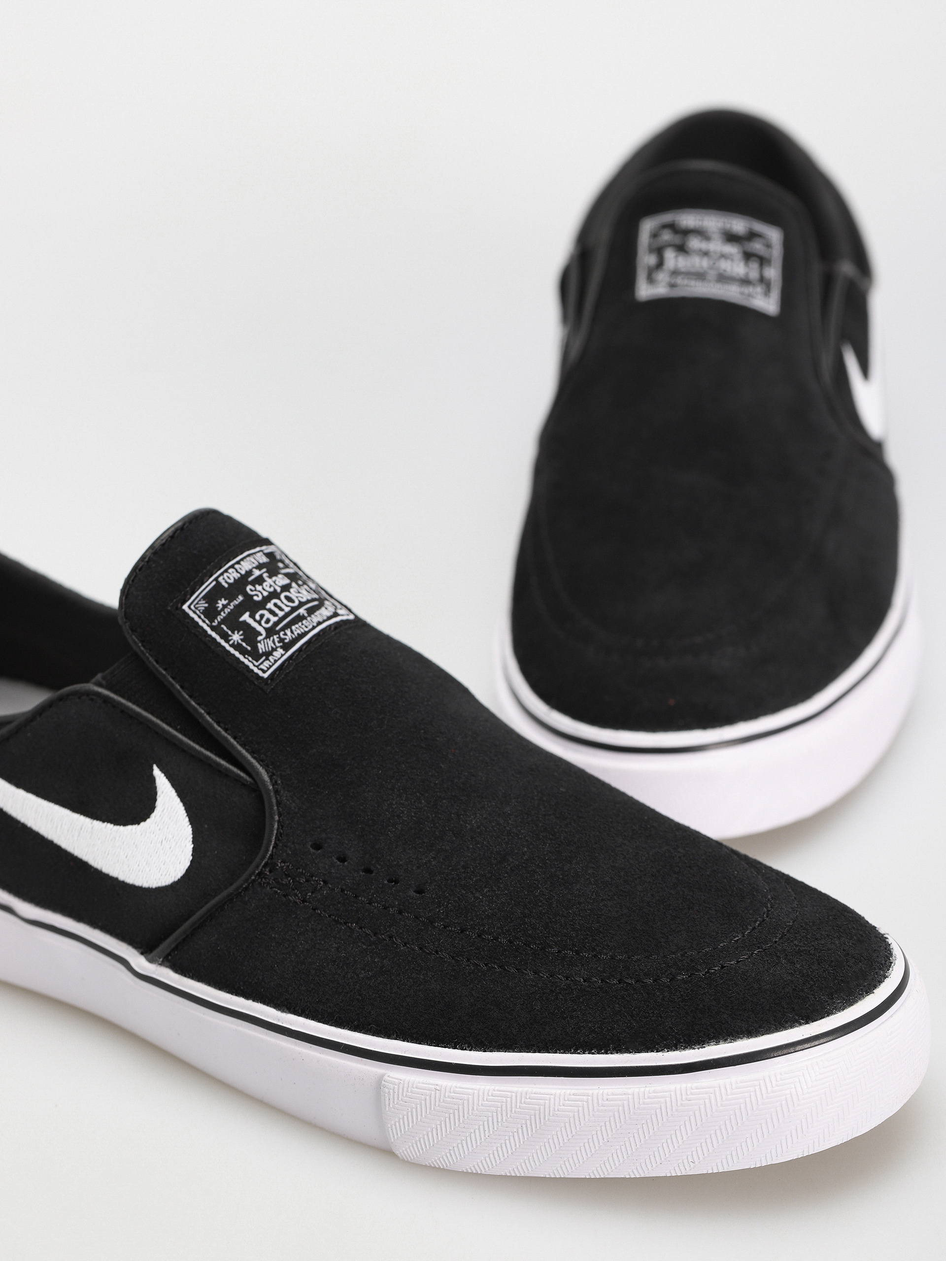 Pantofi Nike SB Janoski+ Slip (black/white black black)