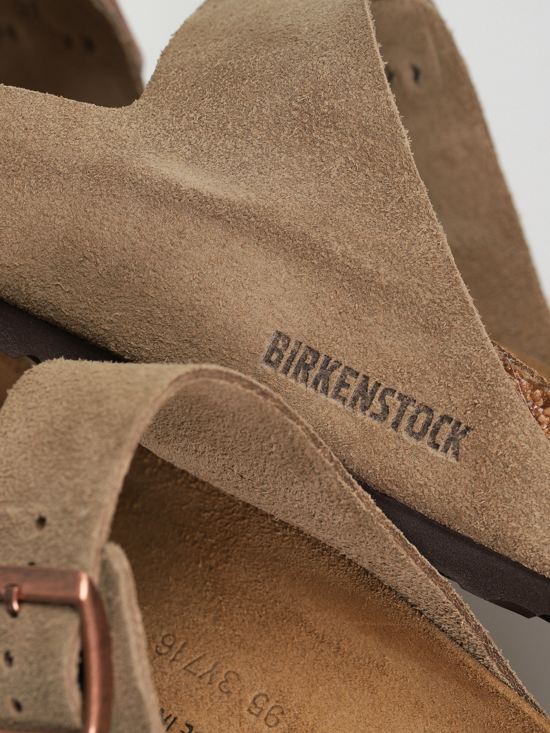 Șlapi Birkenstock Arizona Suede Leather Regular (taupe)