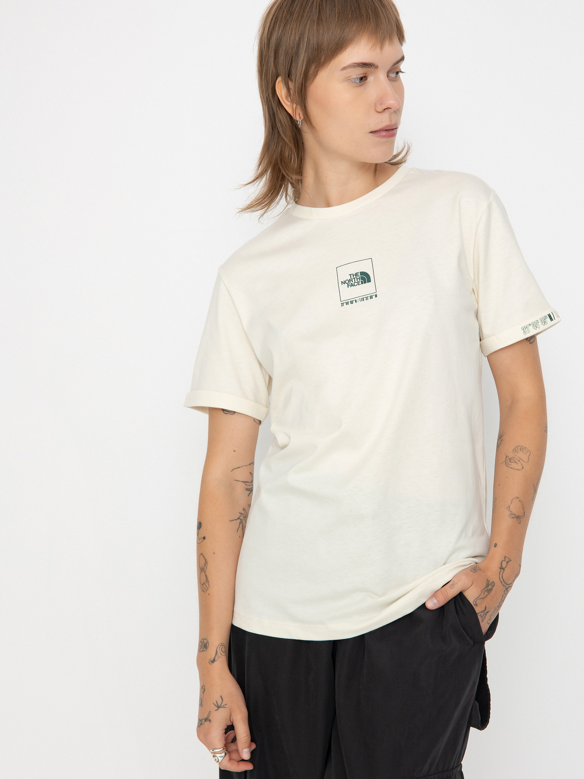 Tricou The North Face Coordinates Wmn (white dune)