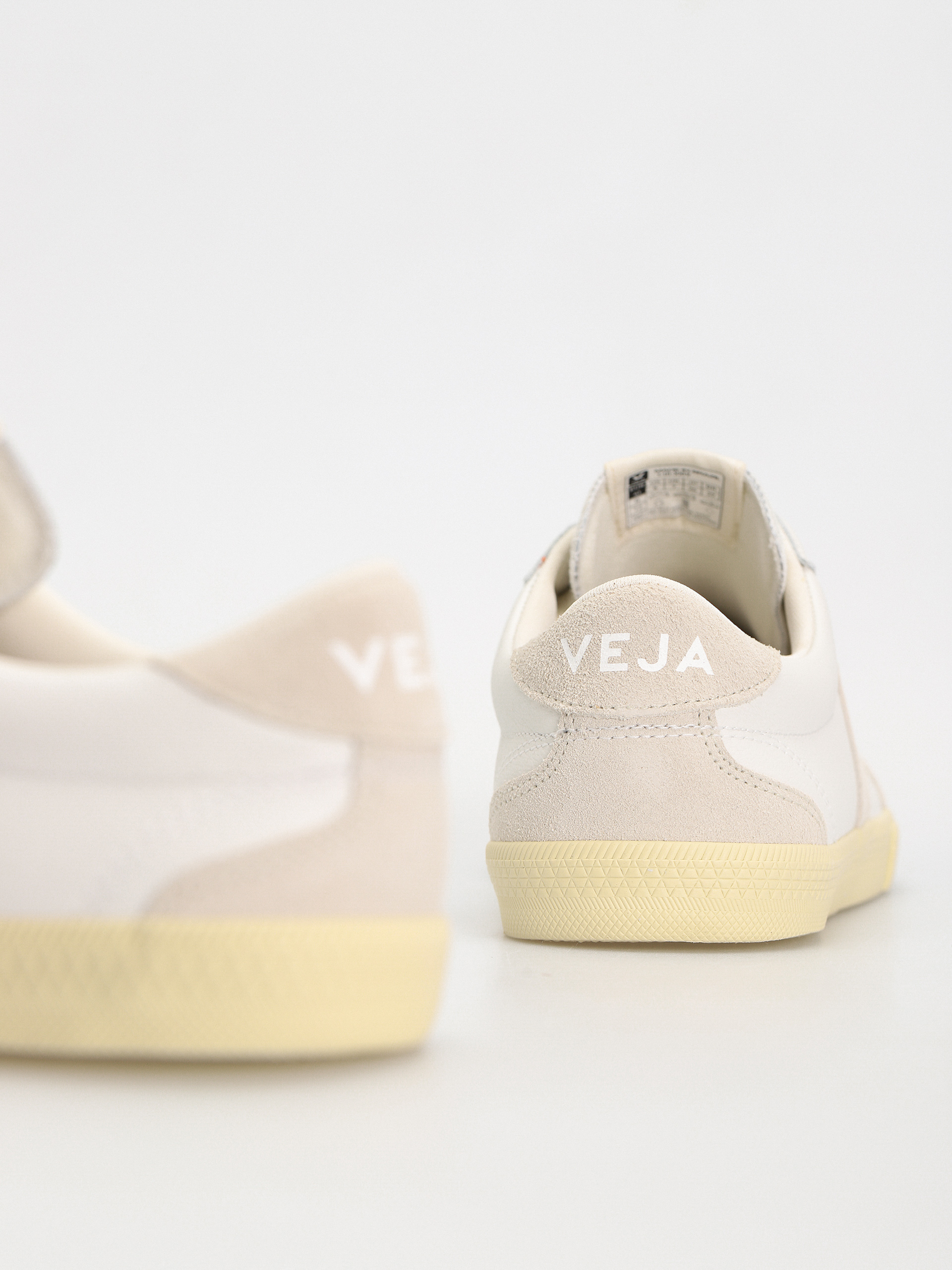 Pantofi Veja Volley (white natural)