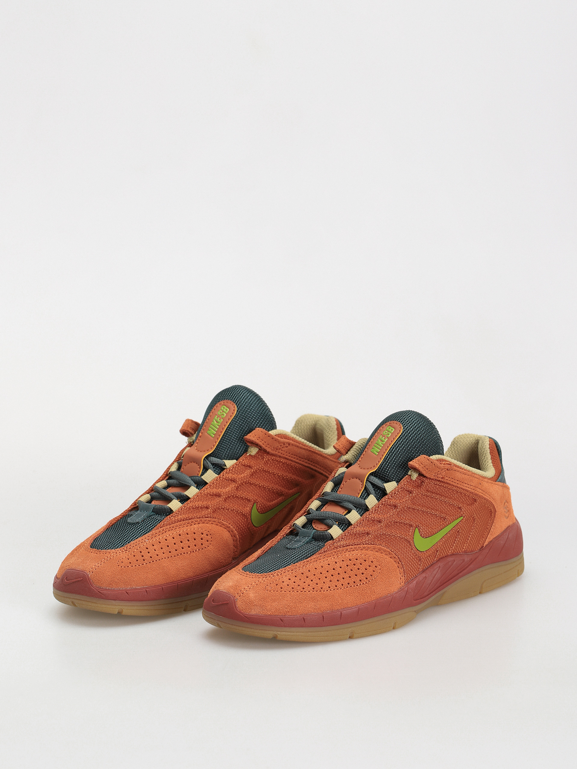 Pantofi Nike SB Vertebrae Te (dark russet/pear desert orange)