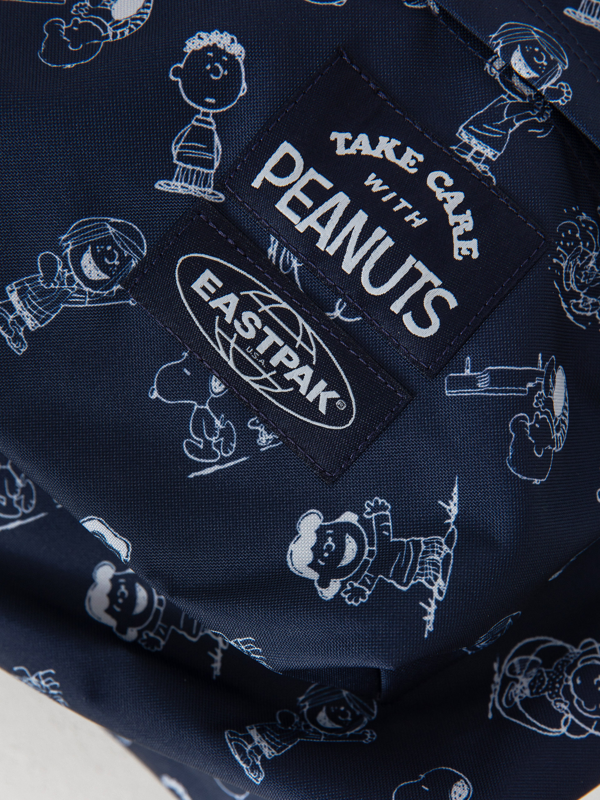 Rucsac Eastpak X Peanuts Padded Pak'R (peanuts navy)