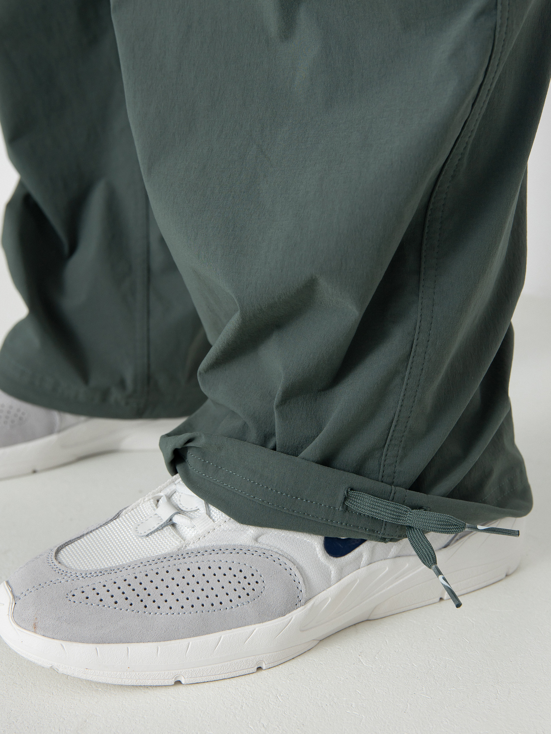 Pantaloni Nike SB Kearny (vintage green/white)