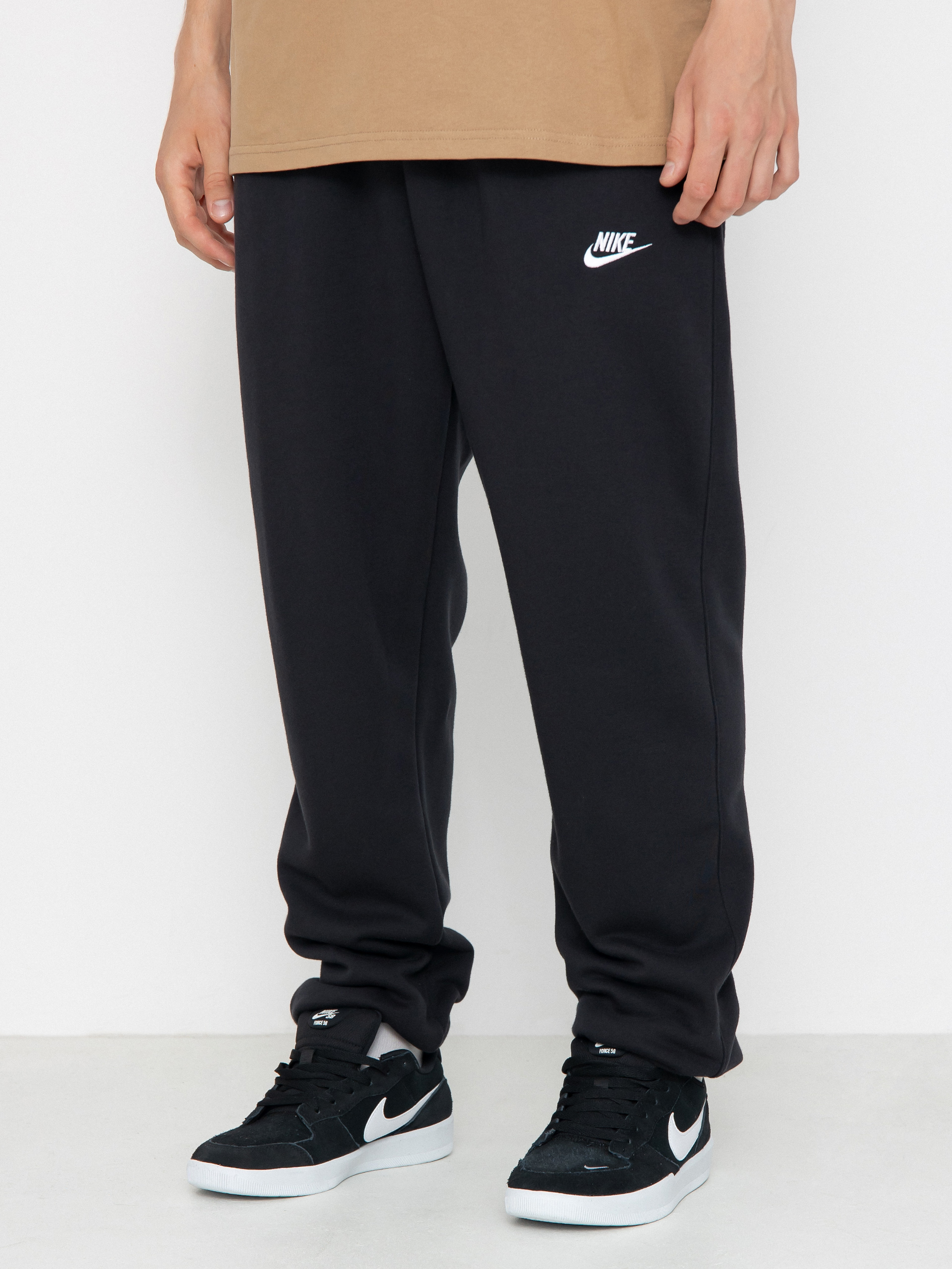 Pantaloni Nike SB Club Fleece (black/black/white)