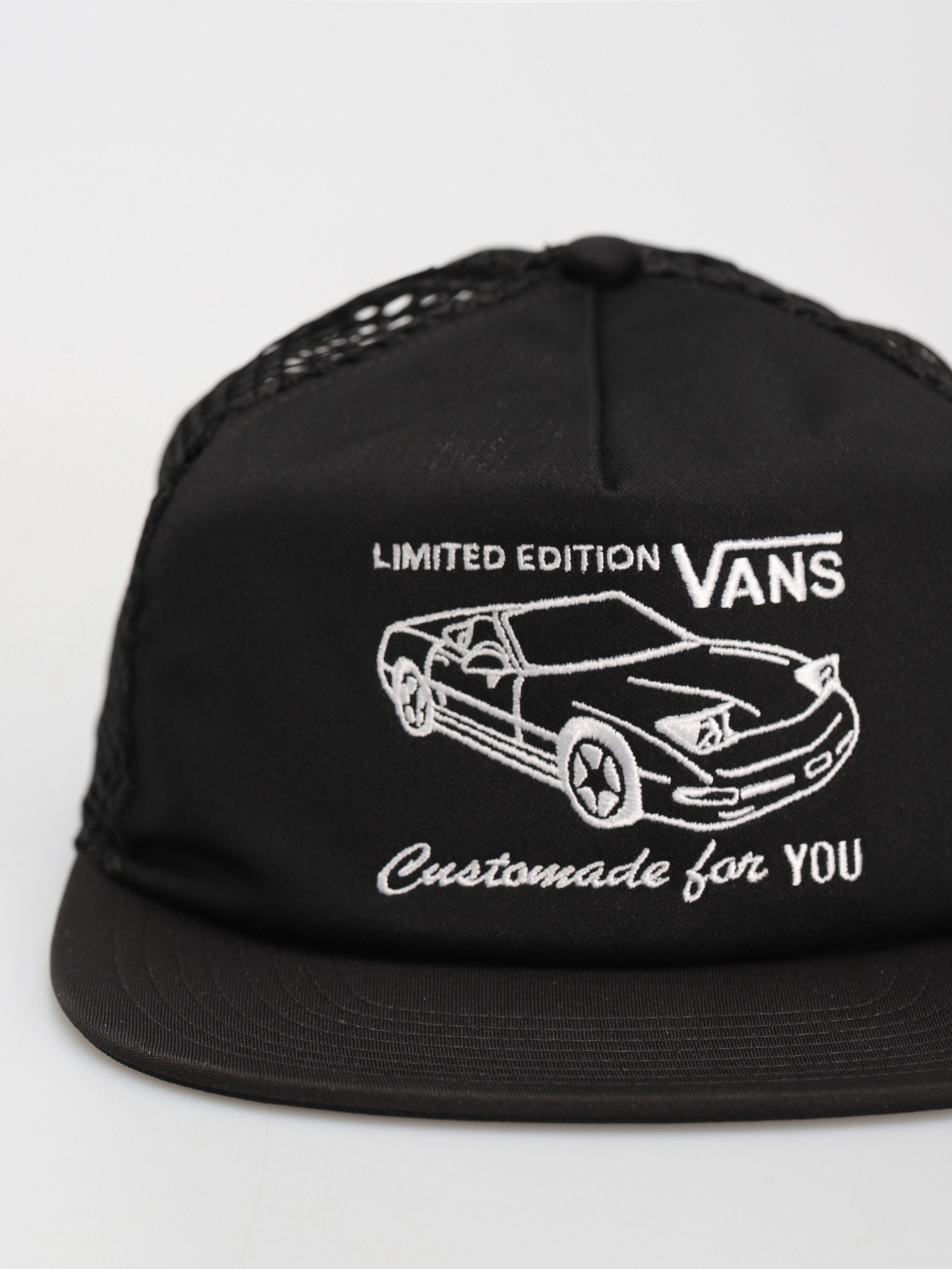 Șapcă Vans Retro Unstructured Trucker (black)