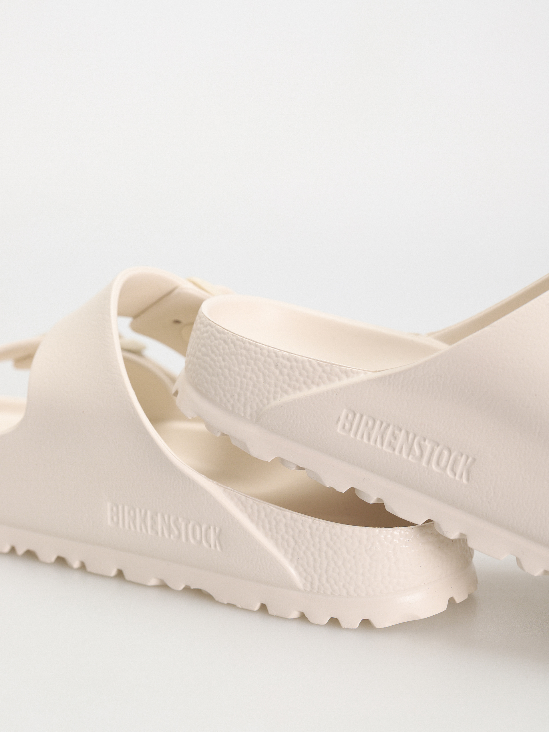 Șlapi Birkenstock Arizona Essentials EVA Narrow Wmn (eggshell)