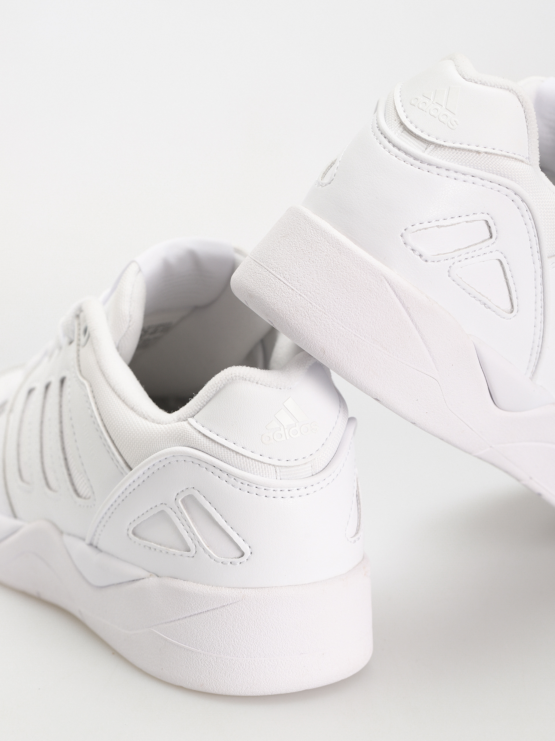 Pantofi adidas Midcity Low (ftwwht/ftwwht/greone)