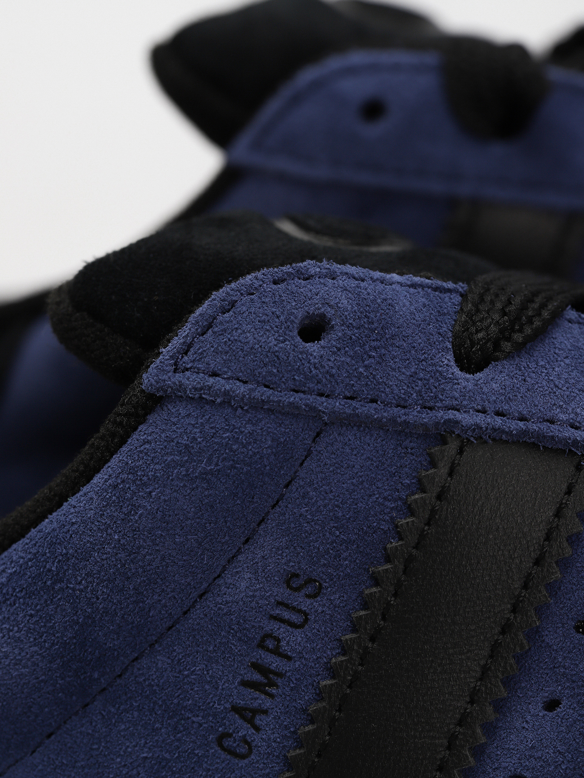 Pantofi adidas Campus 00s (cblack/cblack/dkblue)