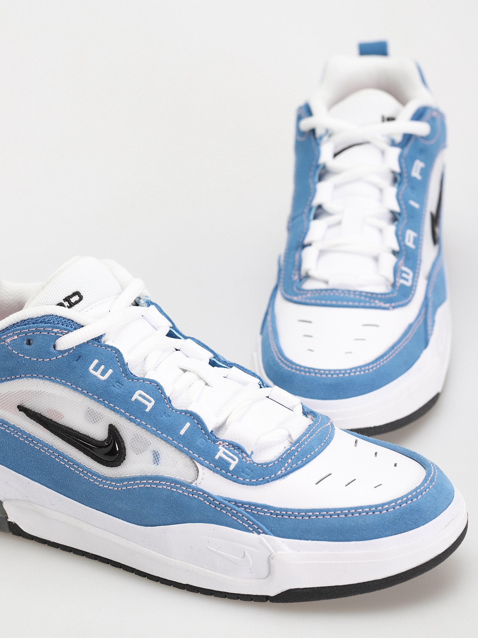 Pantofi Nike SB Air Max Ishod (star blue/black white med soft pink)