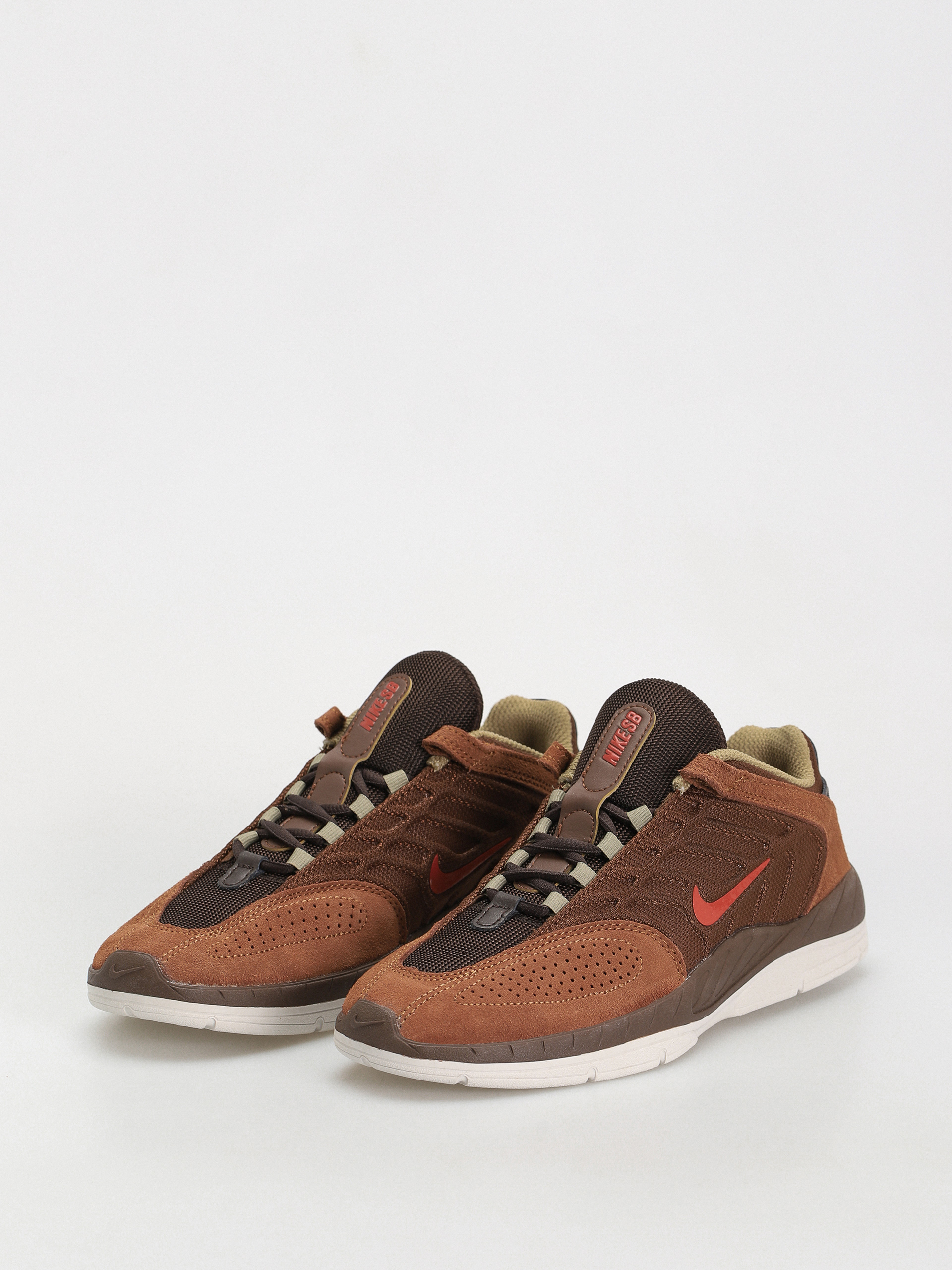 Pantofi Nike SB Vertebrae (cacao  wow/dragon red lt british tan)