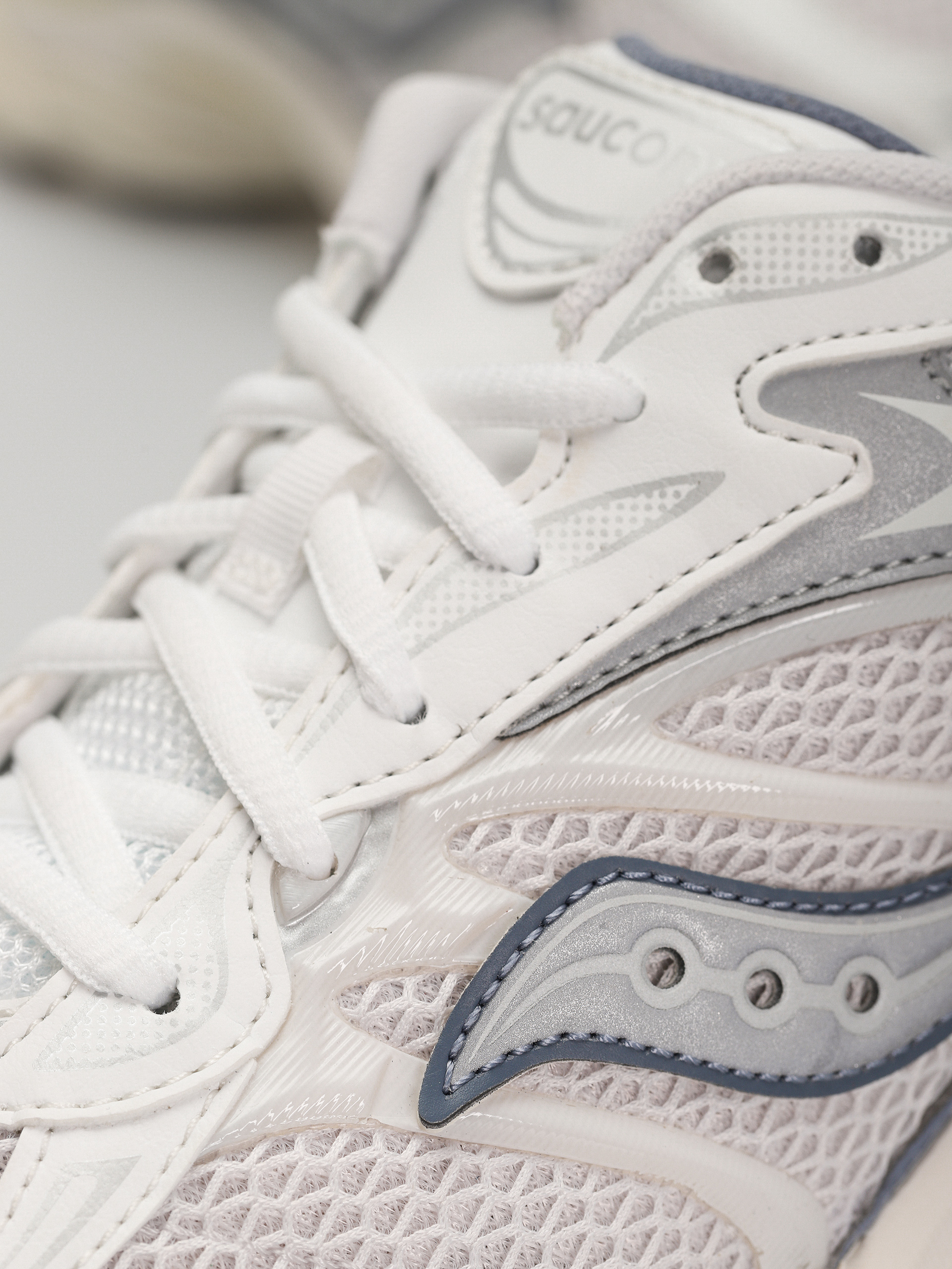 Pantofi Saucony Progrid Omni 9 (ivory/blue)