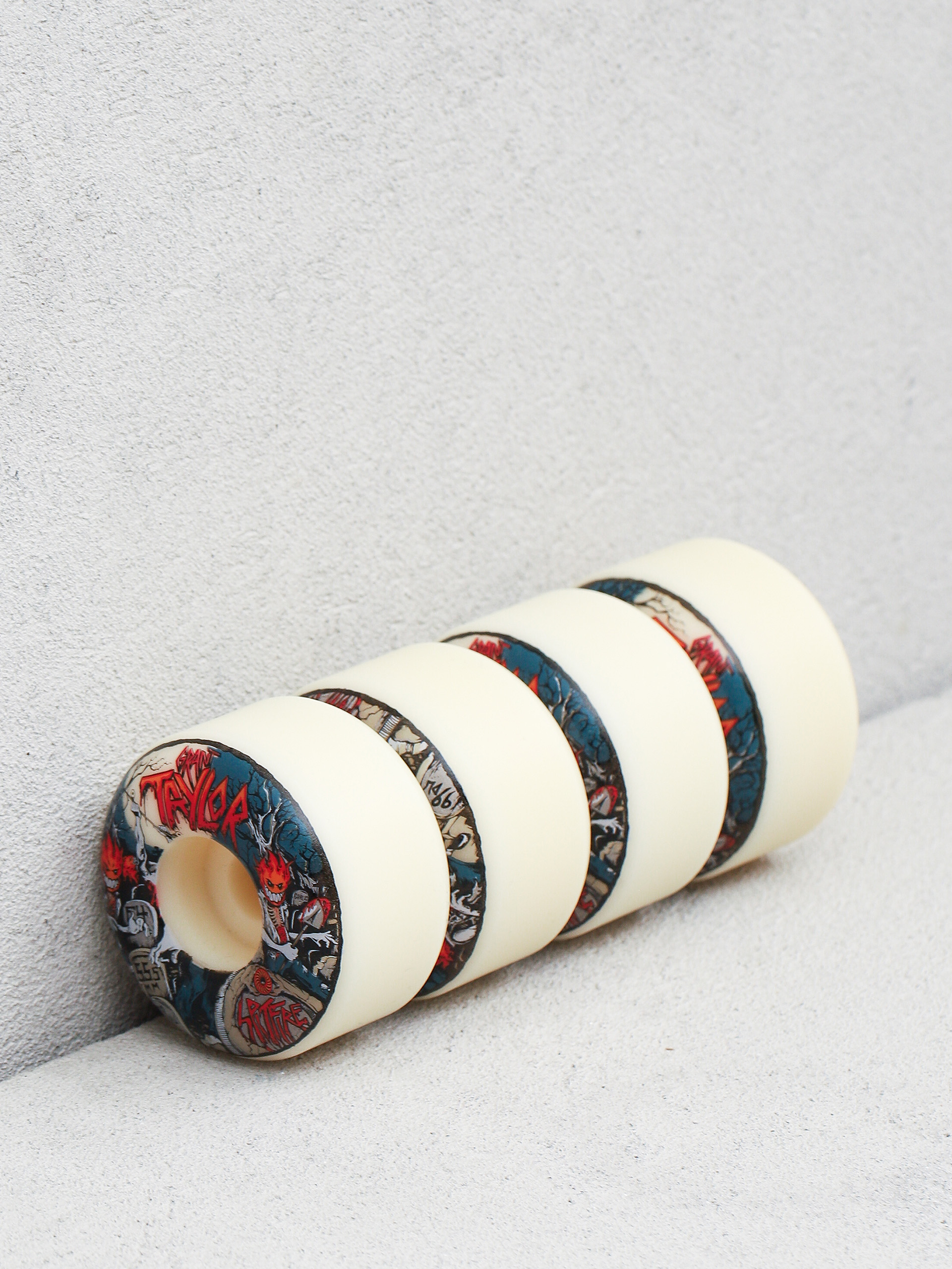 Role Spitfire Formula Four 99D Grant Undead (natural/assorted)