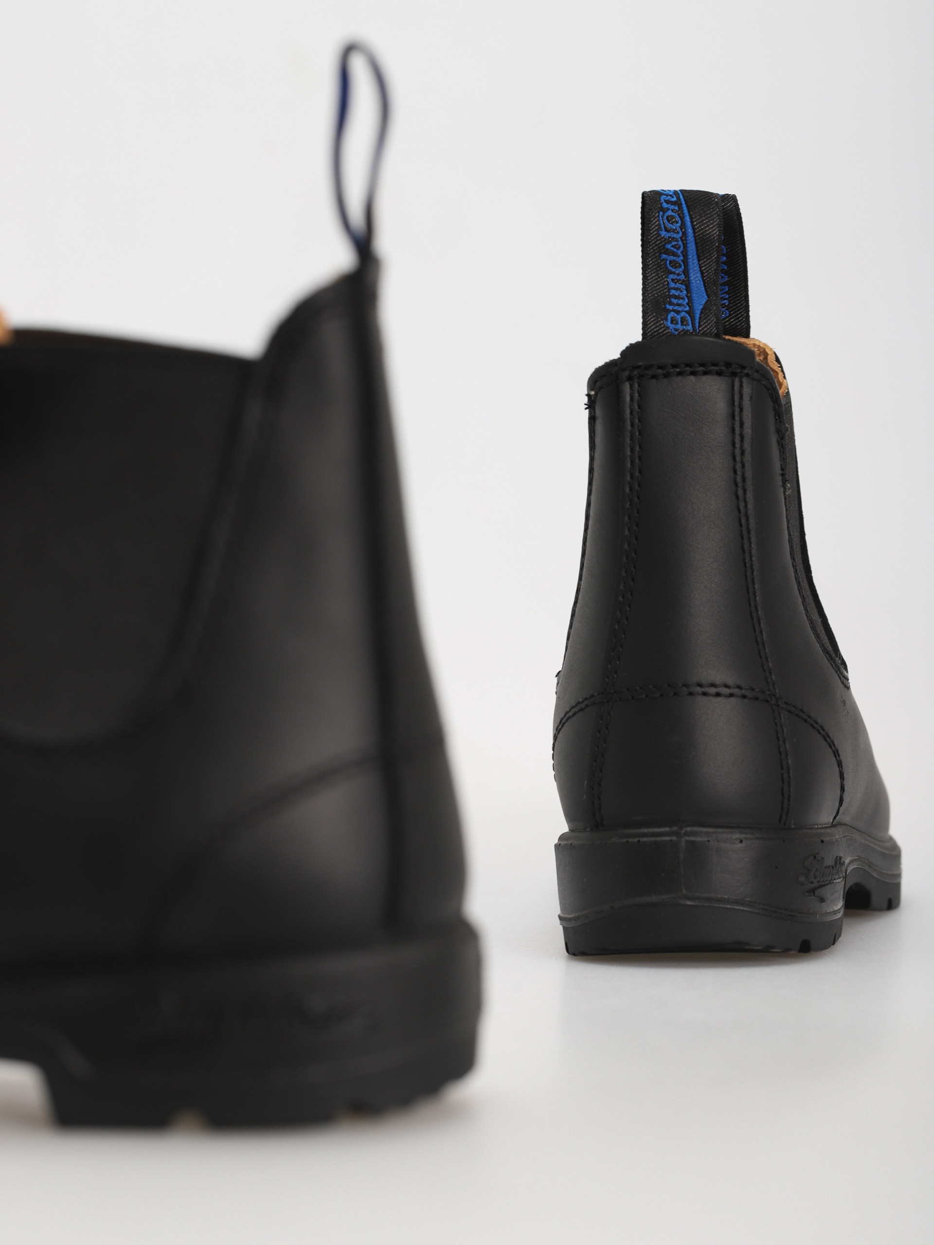Pantofi Blundstone 566 (black)