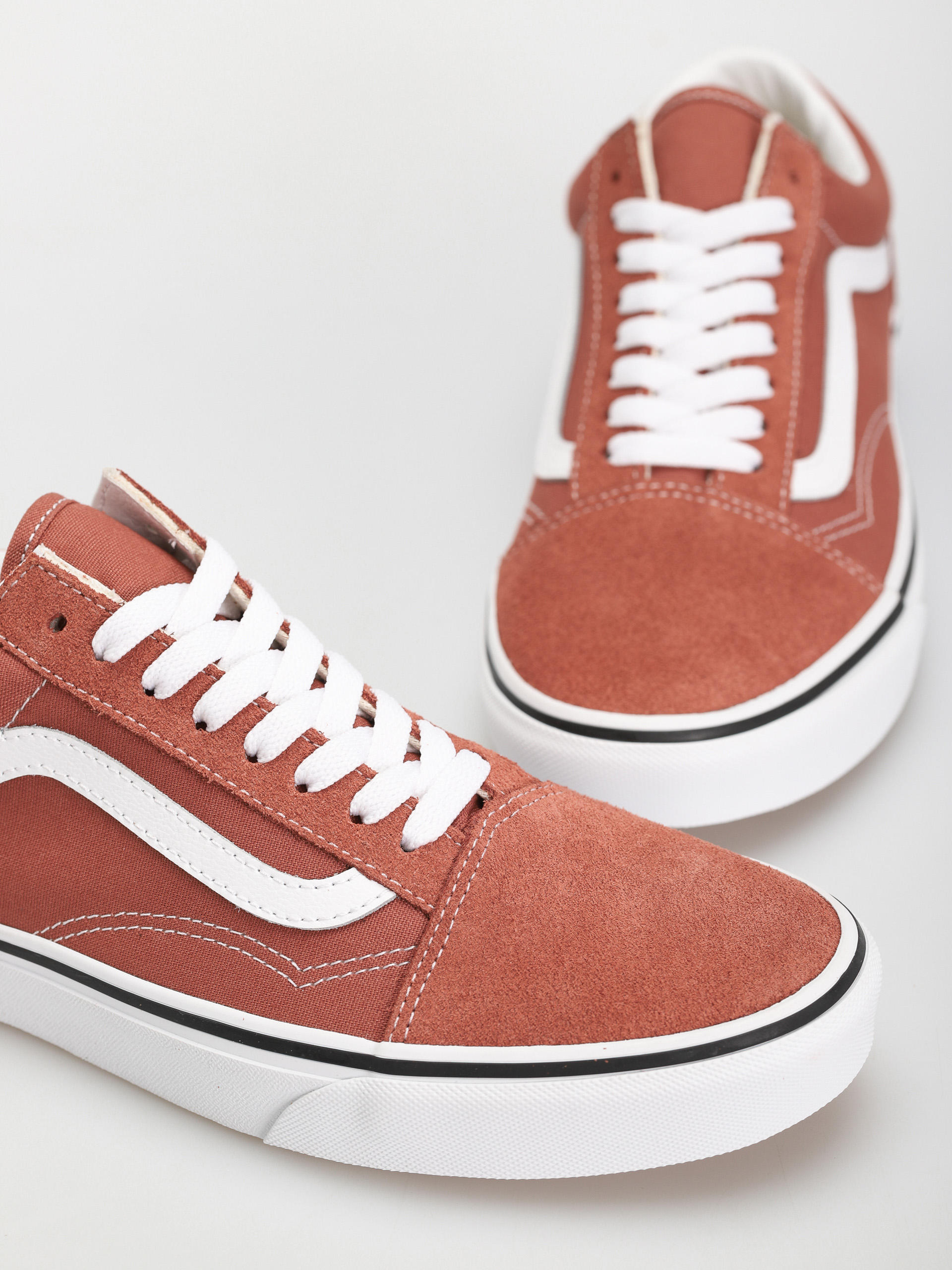 Pantofi Vans Old Skool (color theory auburn)