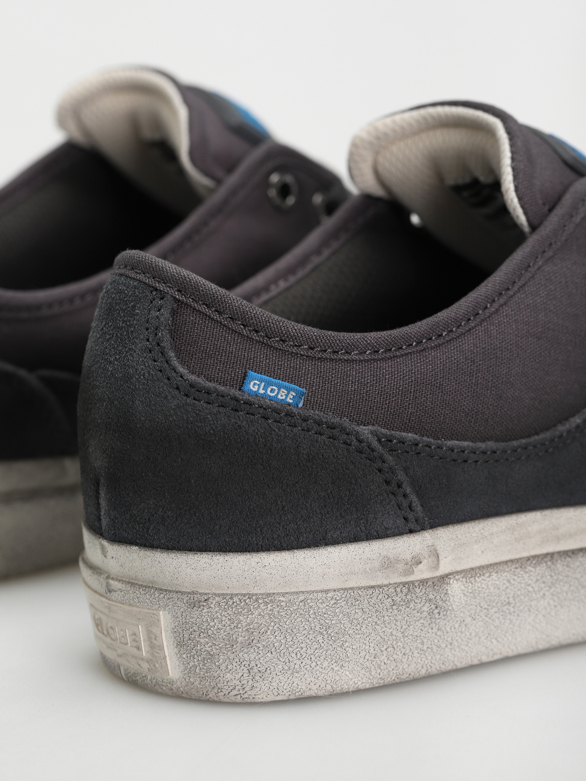 Pantofi Globe Mahalo (phantom distressed)