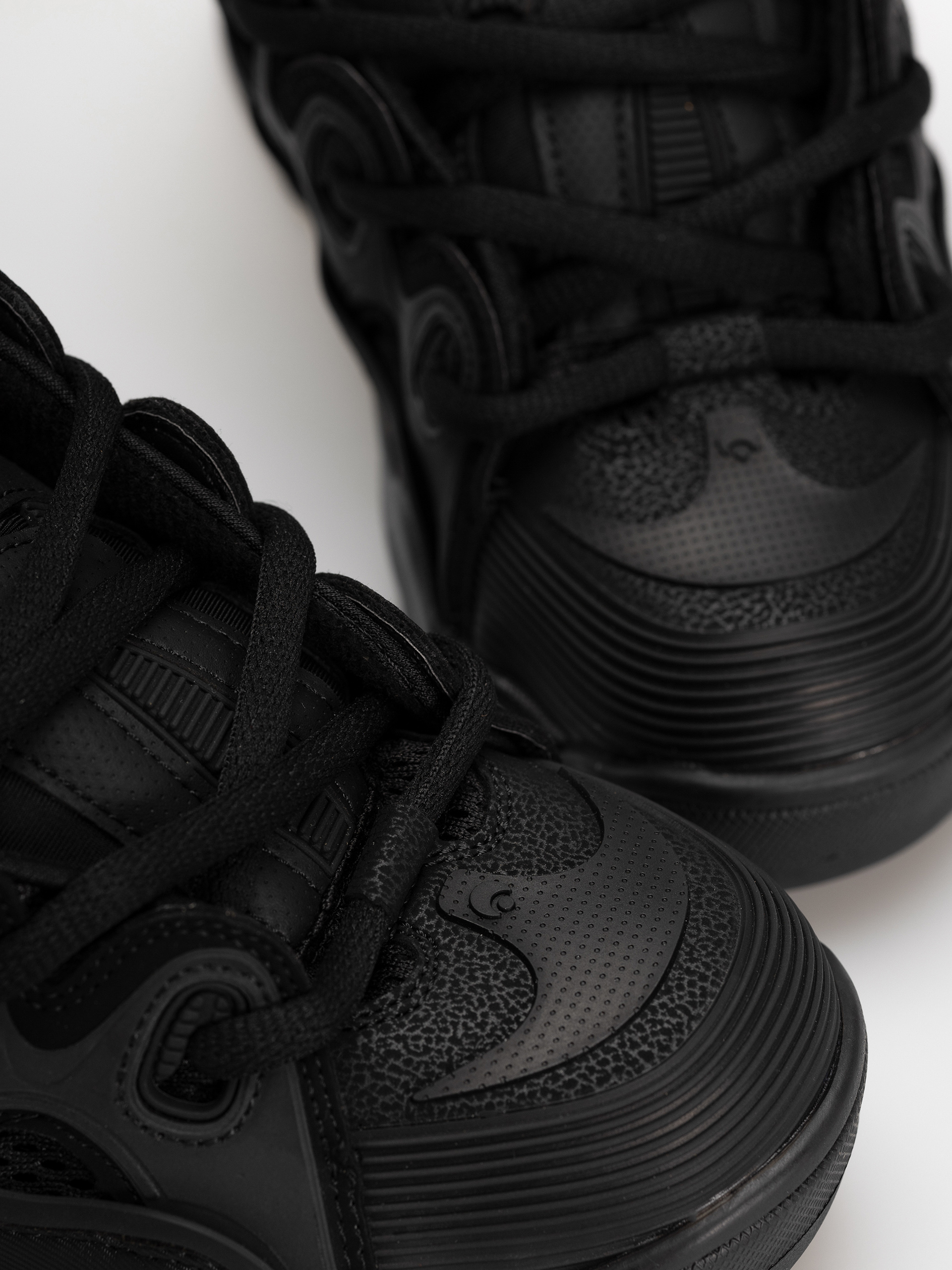 Pantofi Osiris D3 2001 (black/black/black)
