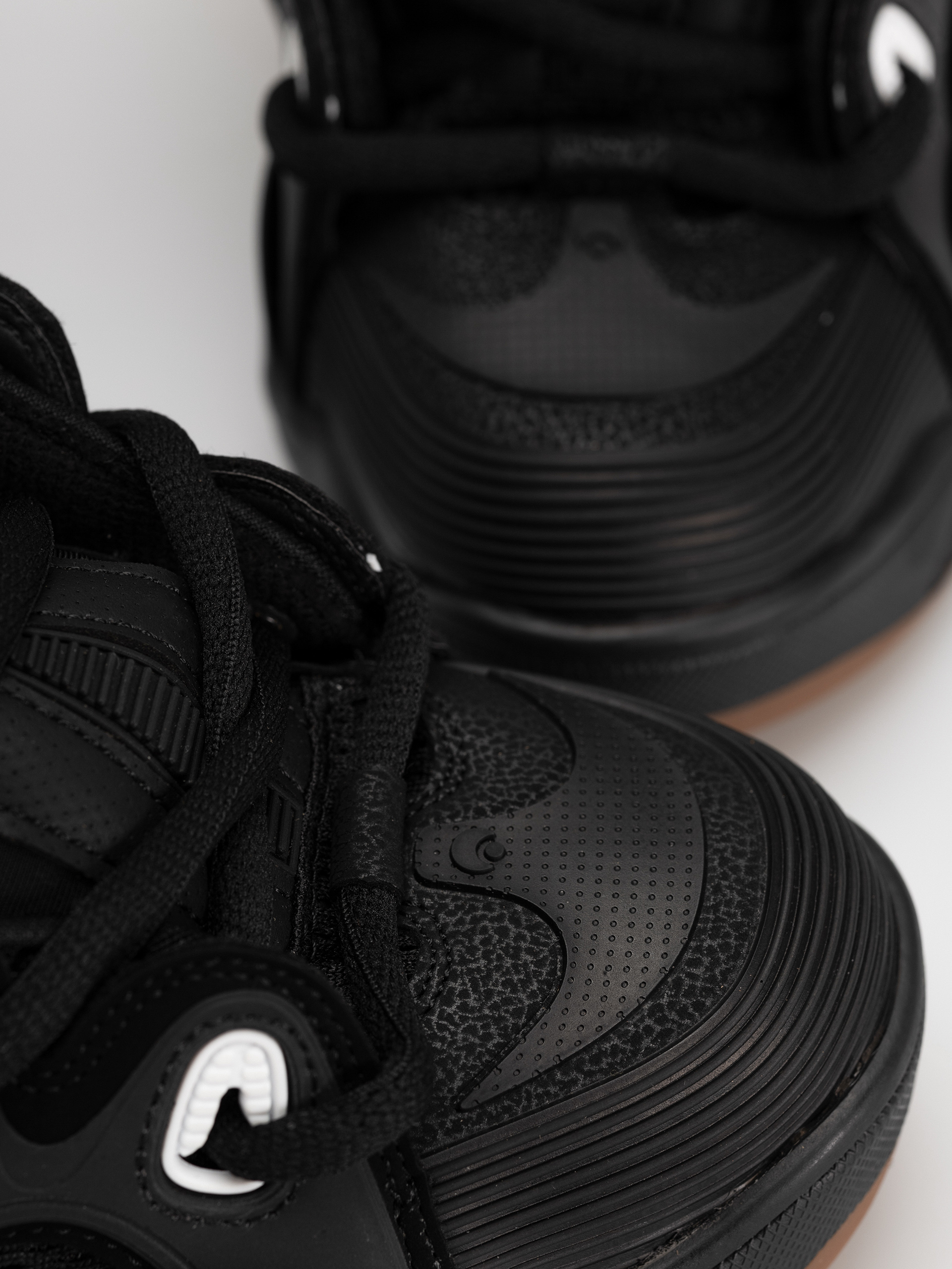 Pantofi Osiris D3 2001 (black/gum)