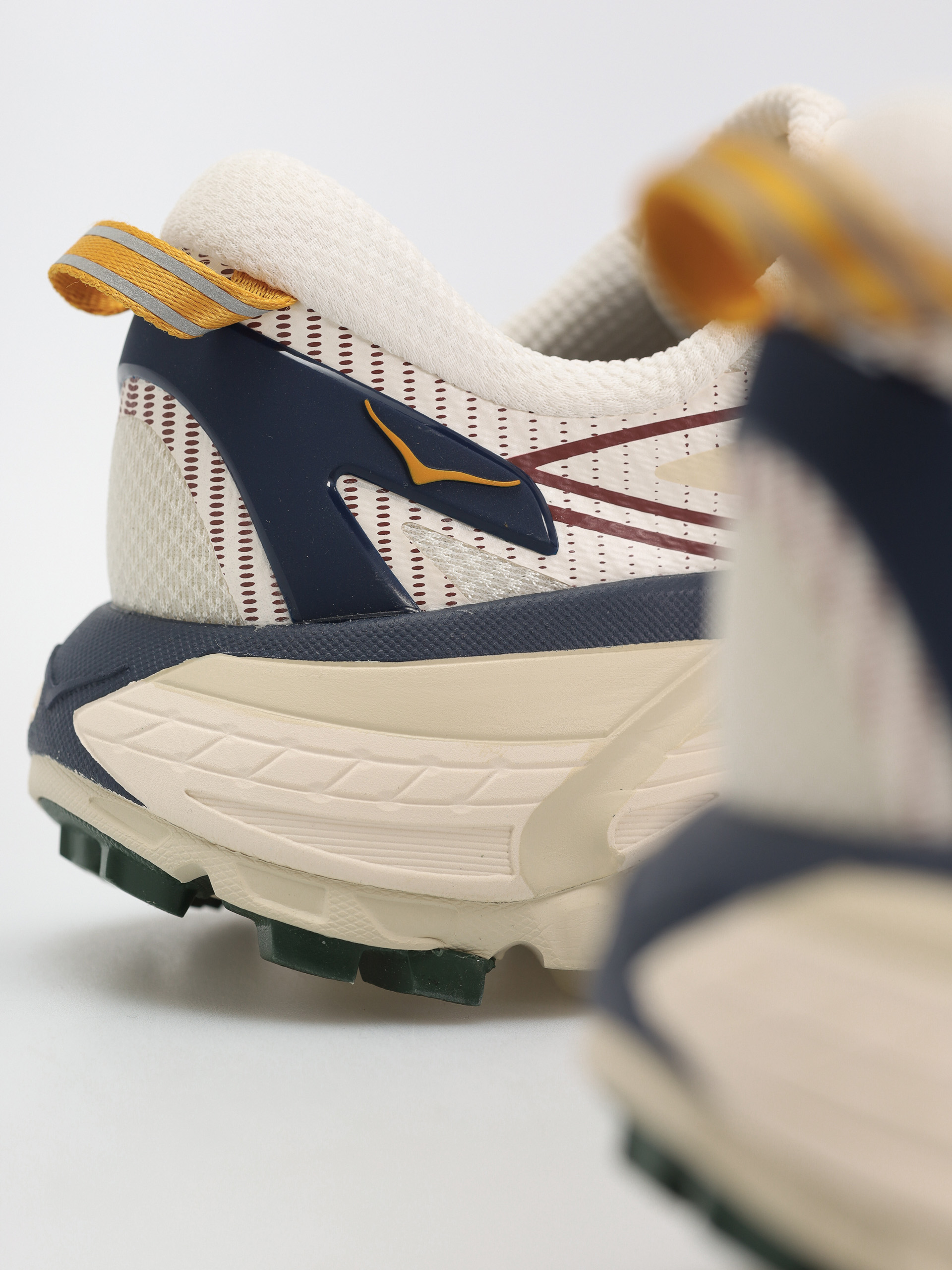 Pantofi Hoka Mafate Speed 2 (alabaster/oat milk)