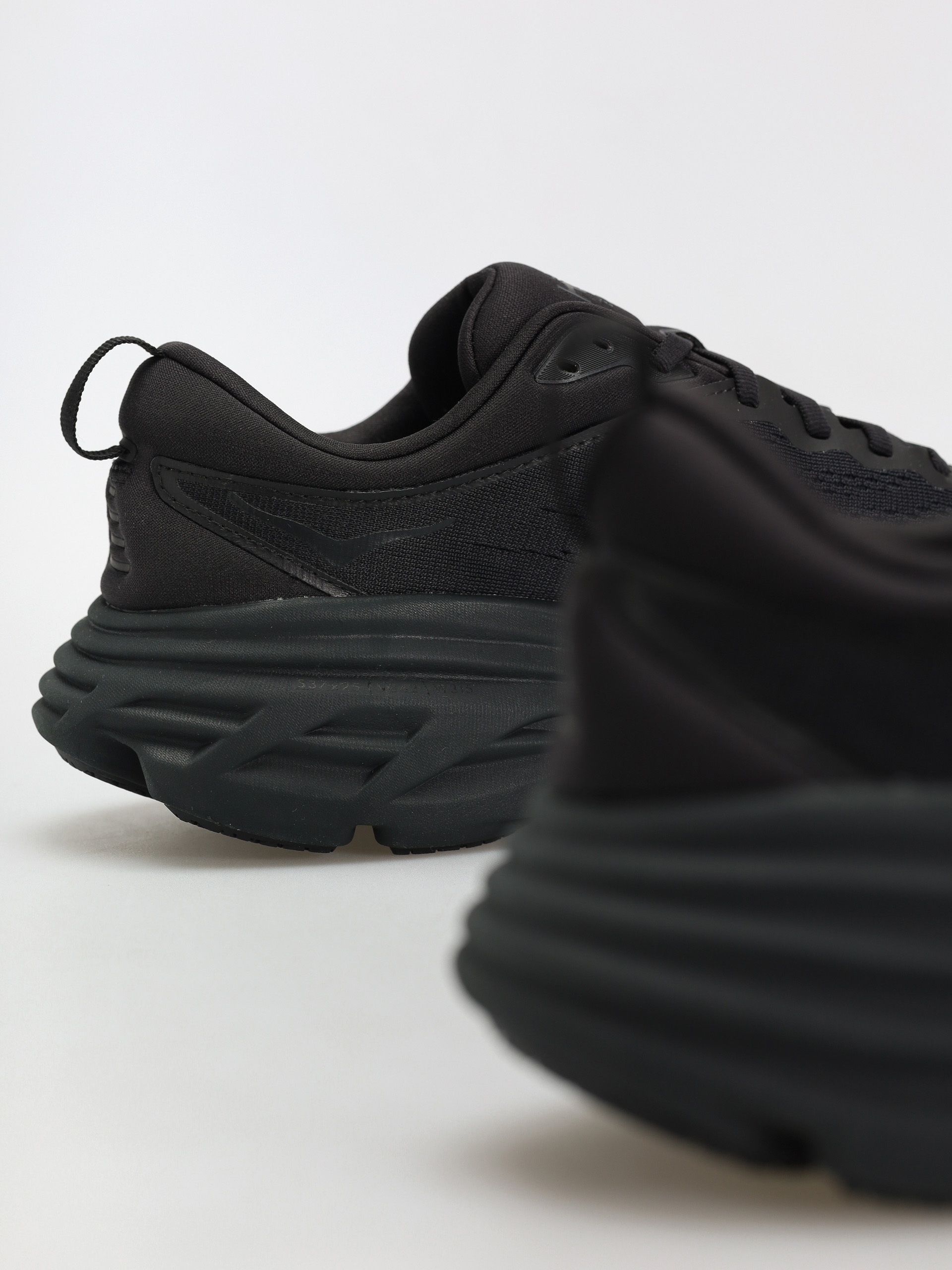 Pantofi Hoka Bondi 8 (black/black)