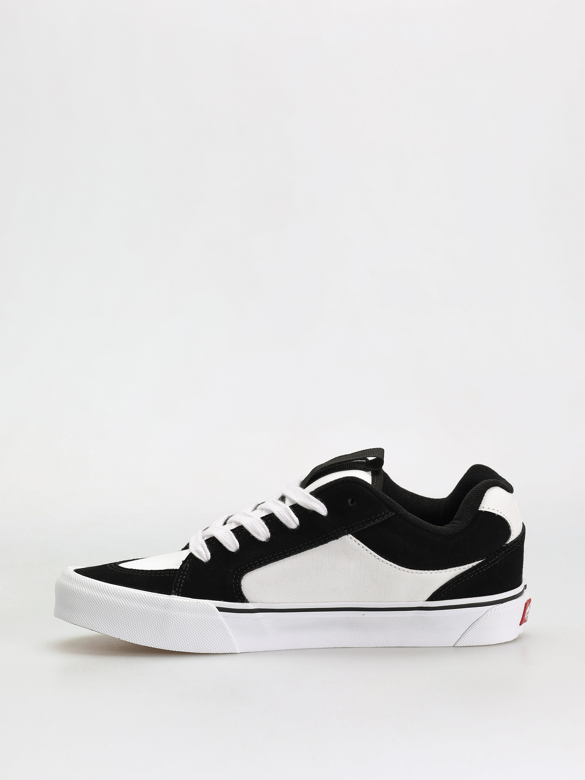 Pantofi Vans Chukka Push (2-tone black/white)