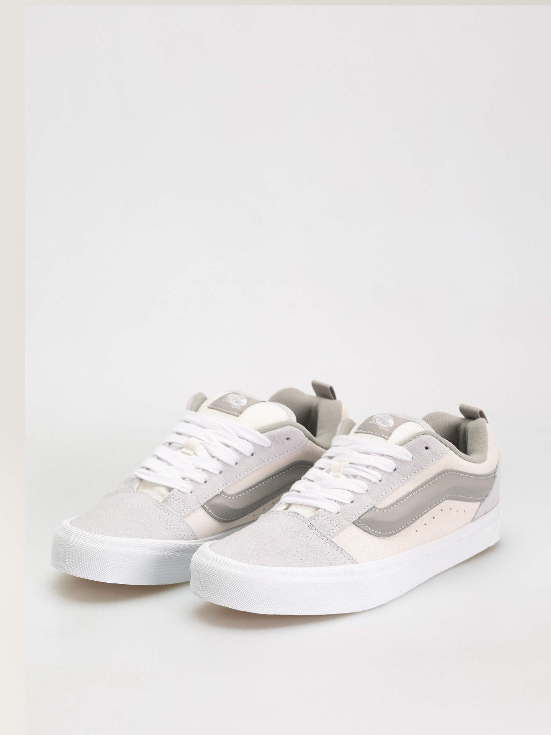 Pantofi Vans Knu Skool (tri-tone block light gray)