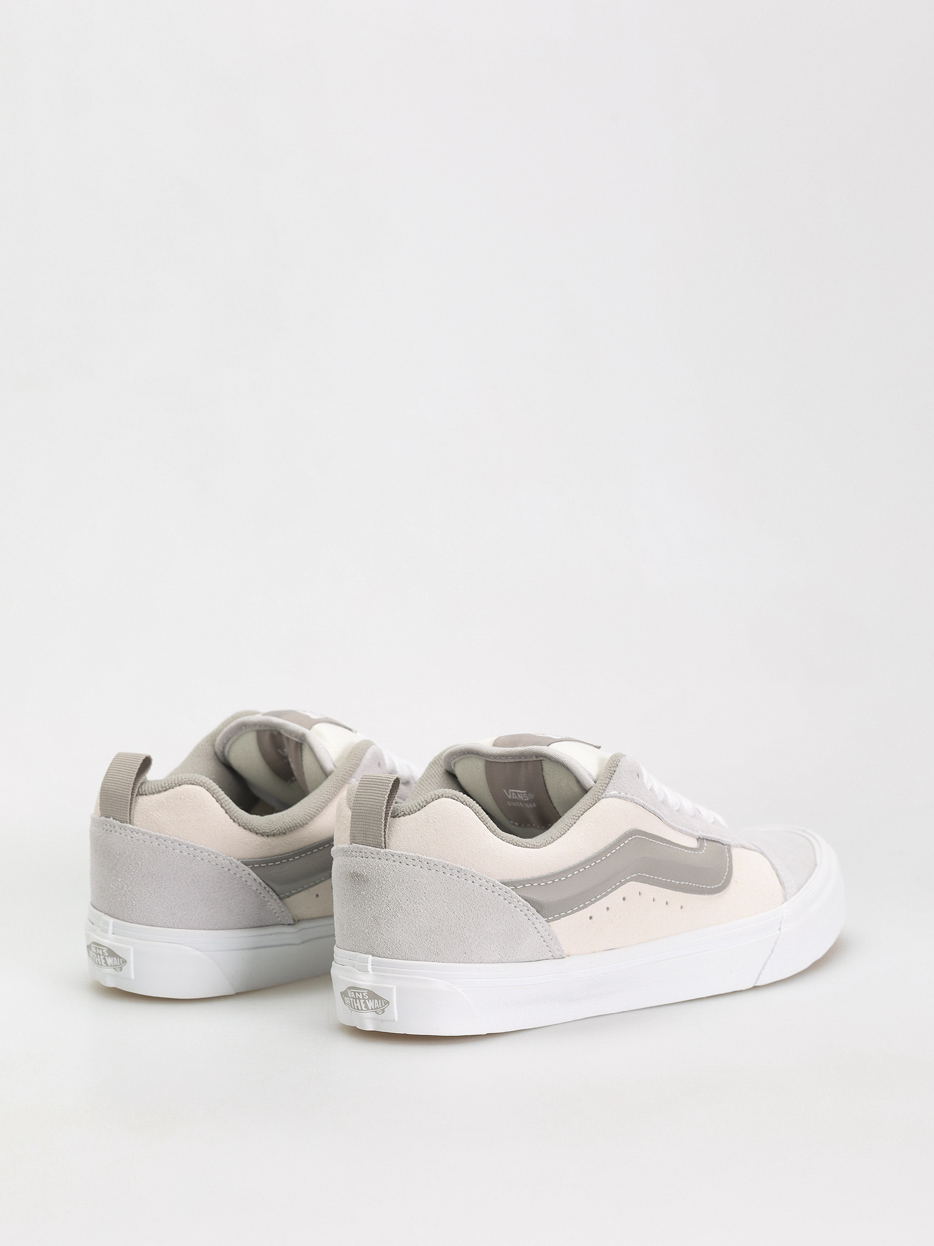 Pantofi Vans Knu Skool (tri-tone block light gray)