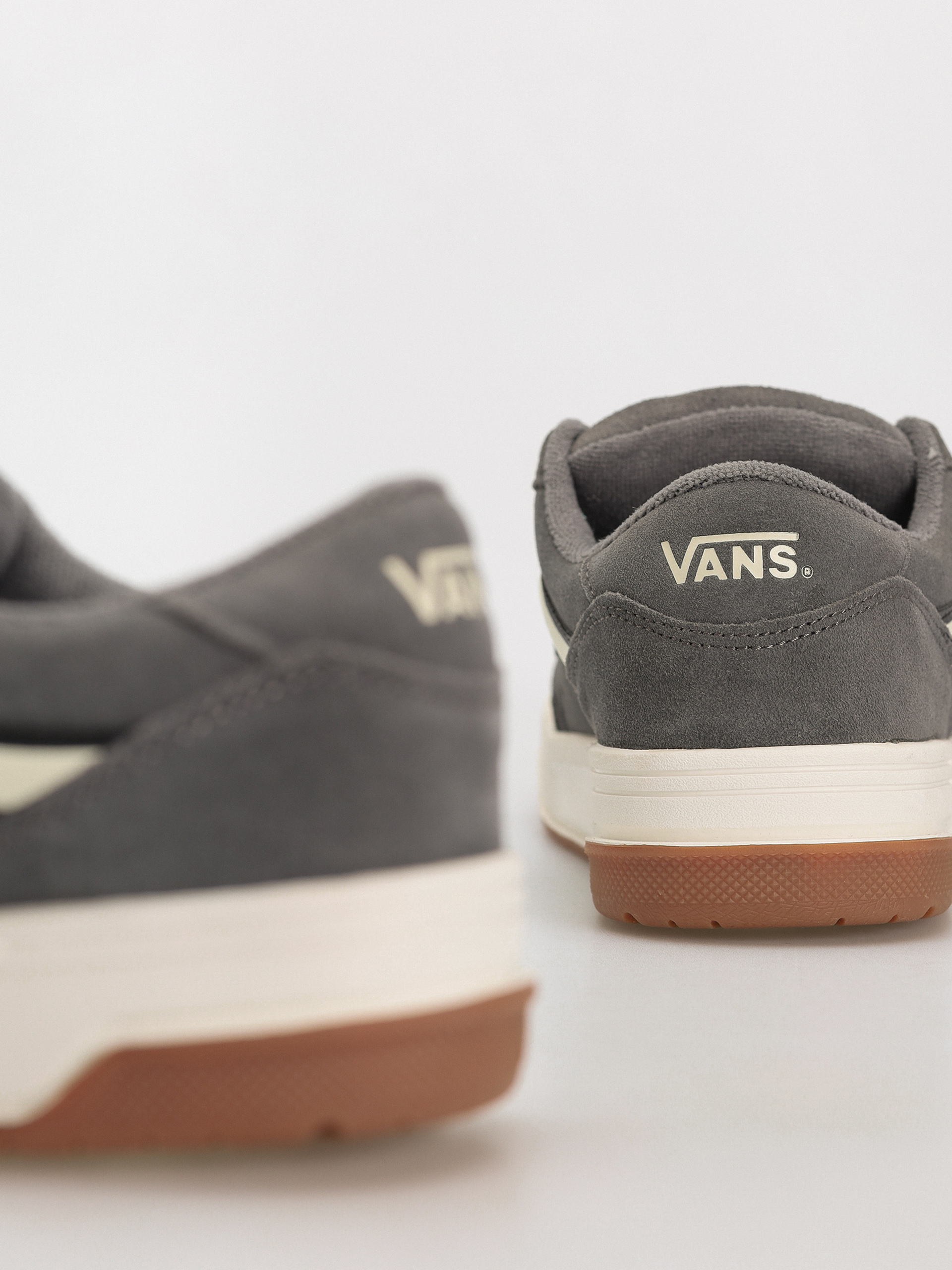 Pantofi Vans Hylane (pewter/black)