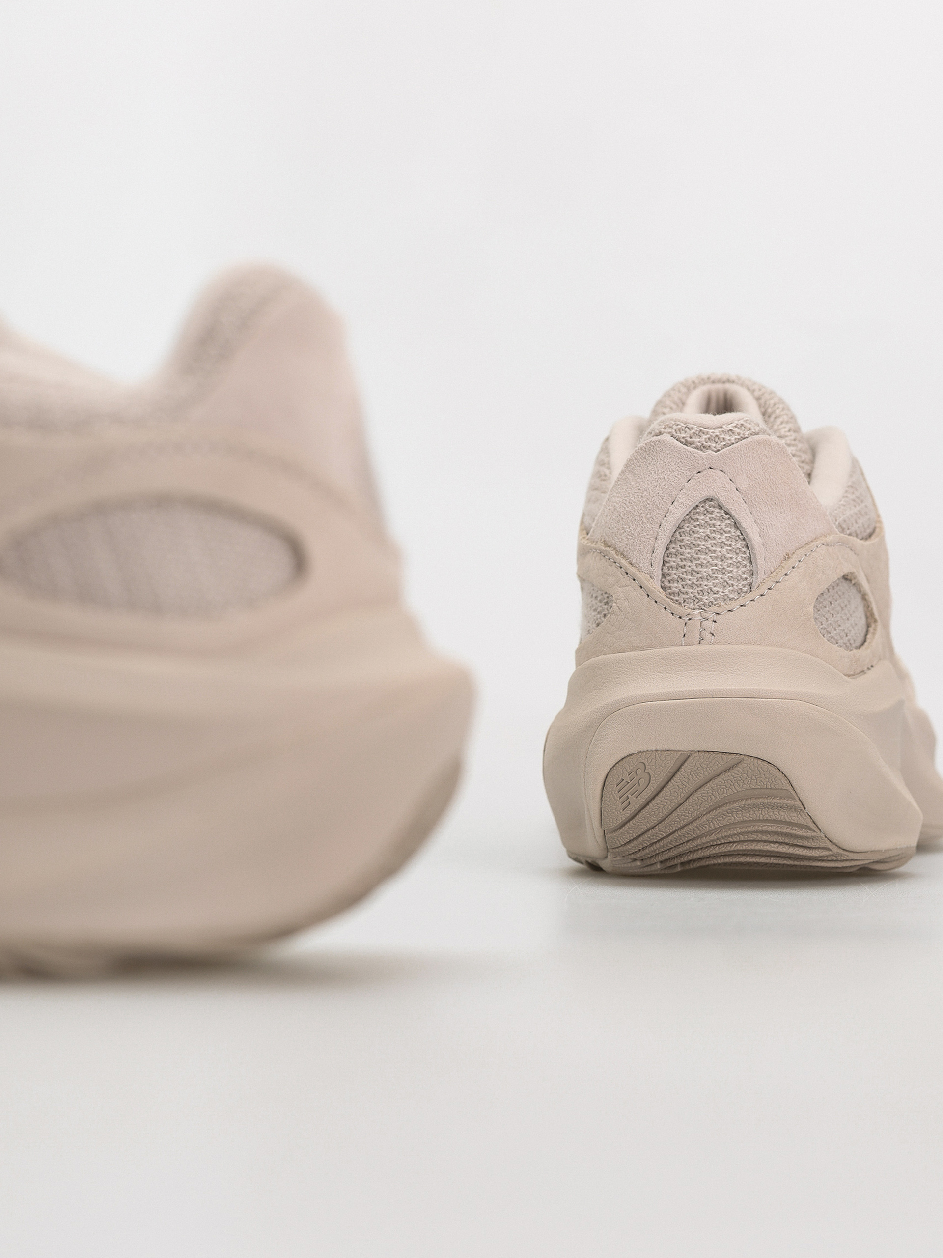 Pantofi New Balance WRPD (moonrock)