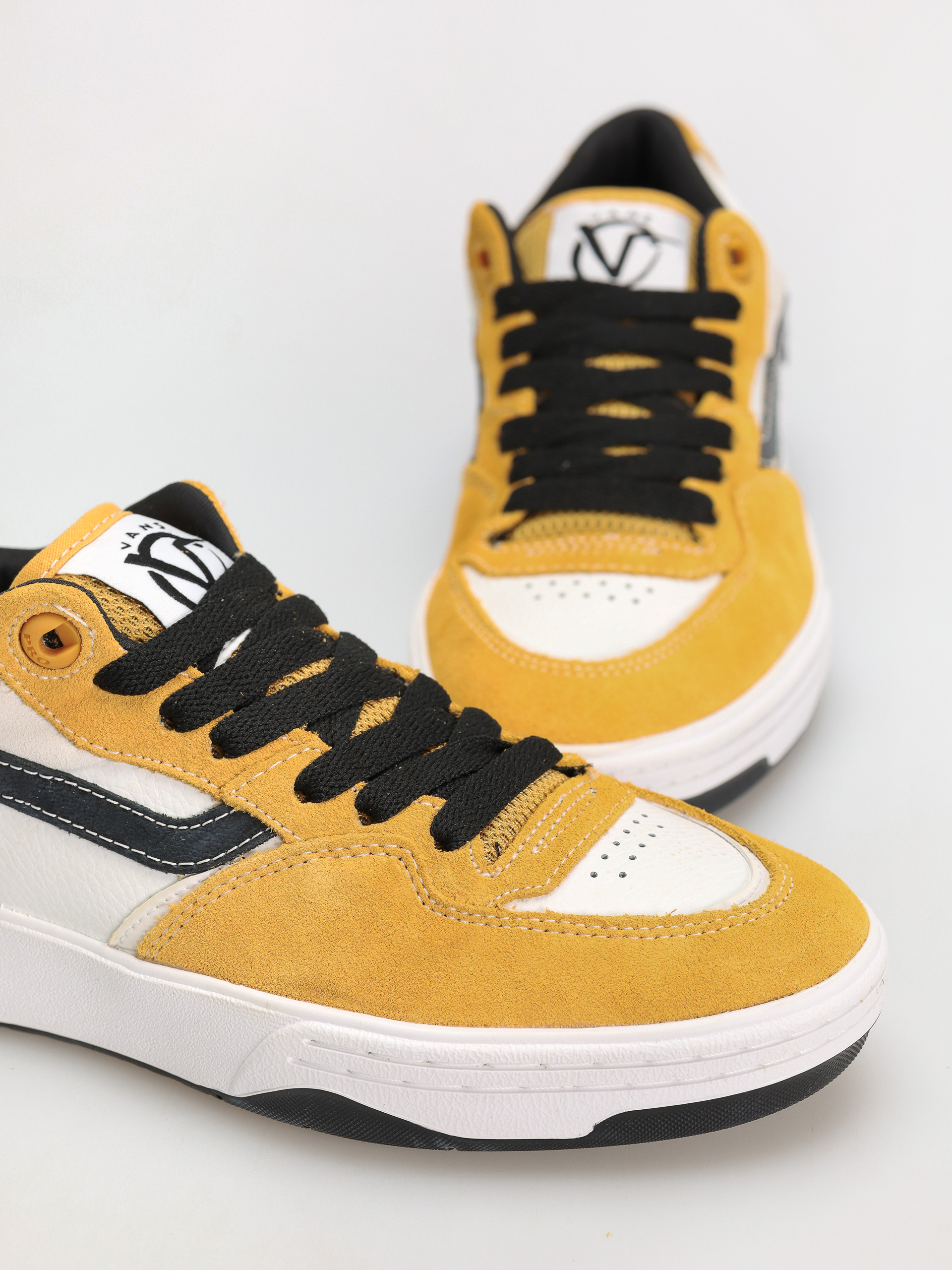 Pantofi Vans Rowan 2 (black/yellow/white)