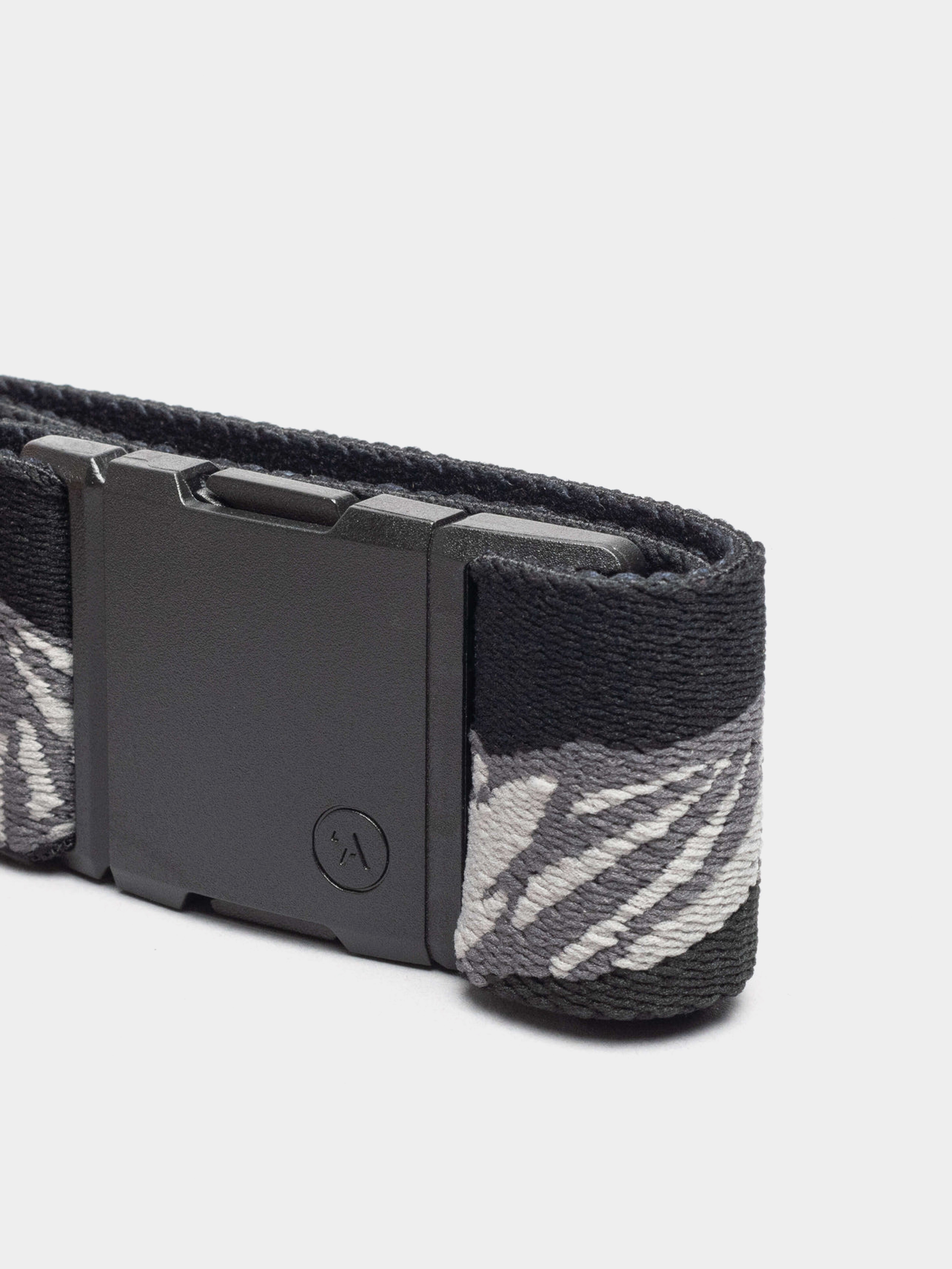 Curea Arcade POW x Joseph Toney (black/charcoal)