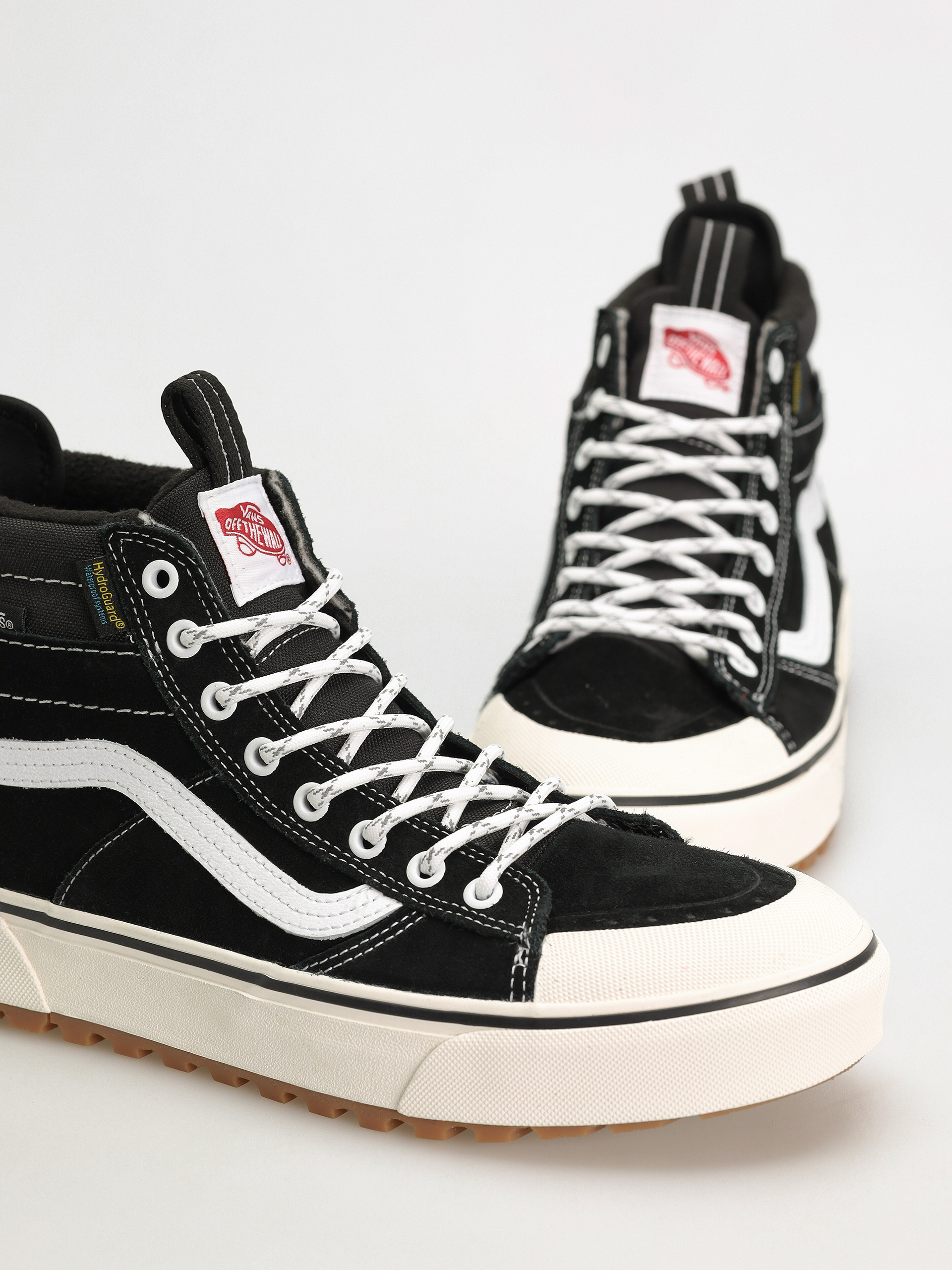 Pantofi Vans Sk8 Hi Waterproof MTE (black/true white)