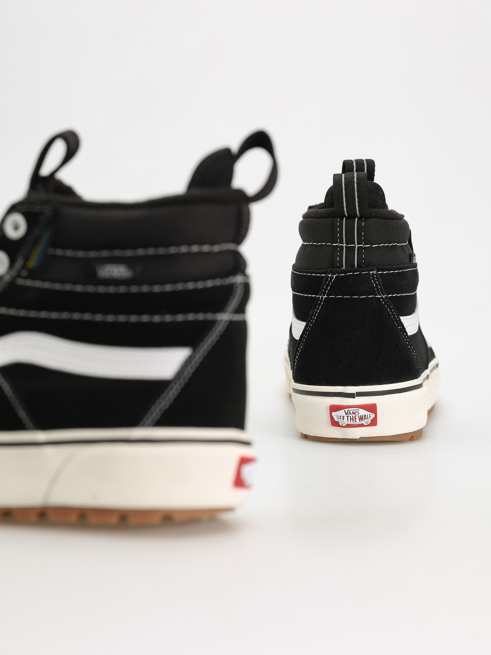 Pantofi Vans Sk8 Hi Waterproof MTE (black/true white)