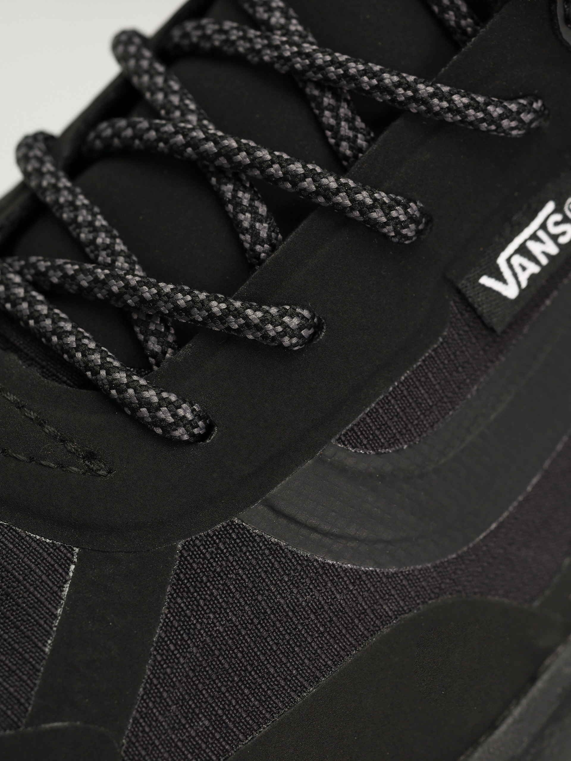 Pantofi Vans Crosspath Mid MTE (black/black)