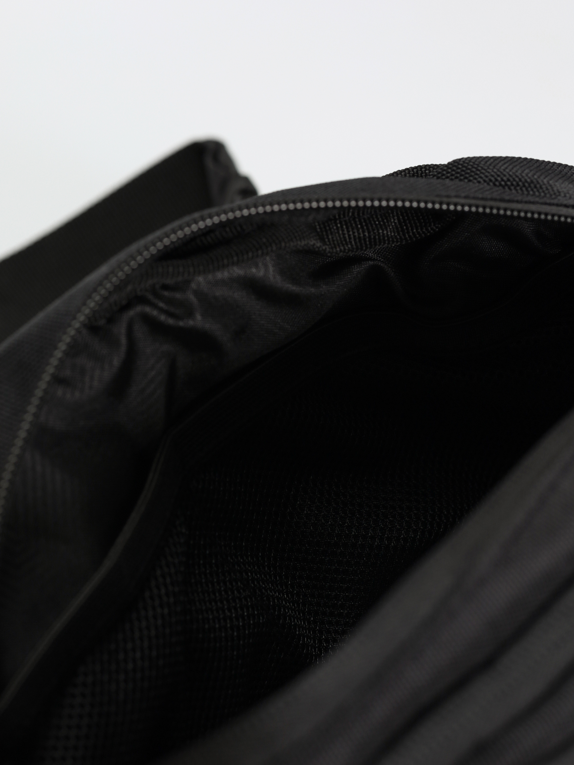 Borsetă de brâu Volcom Waisted Pack (black)