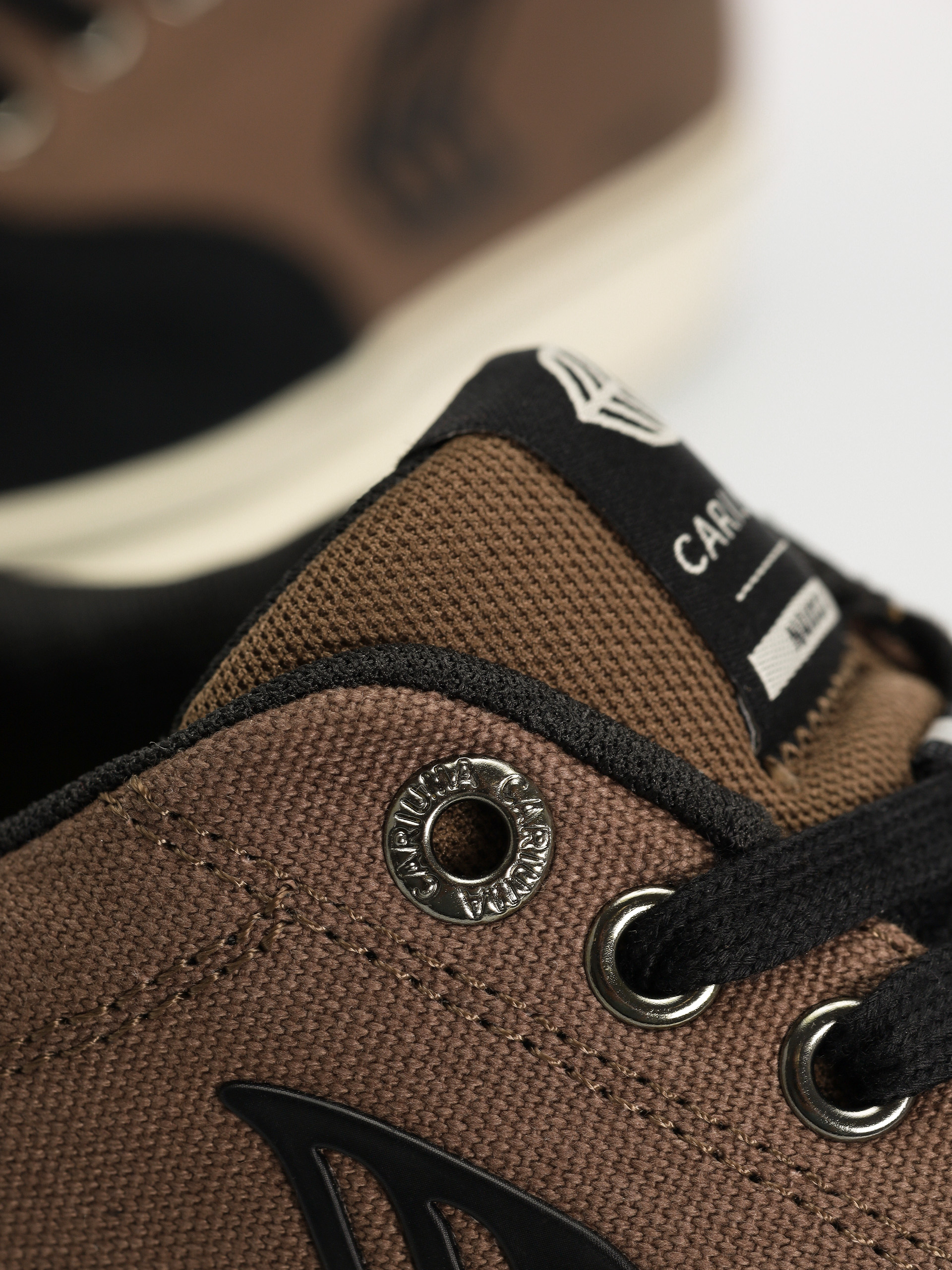 Pantofi Cariuma Naioca Pro (black/dark khaki)