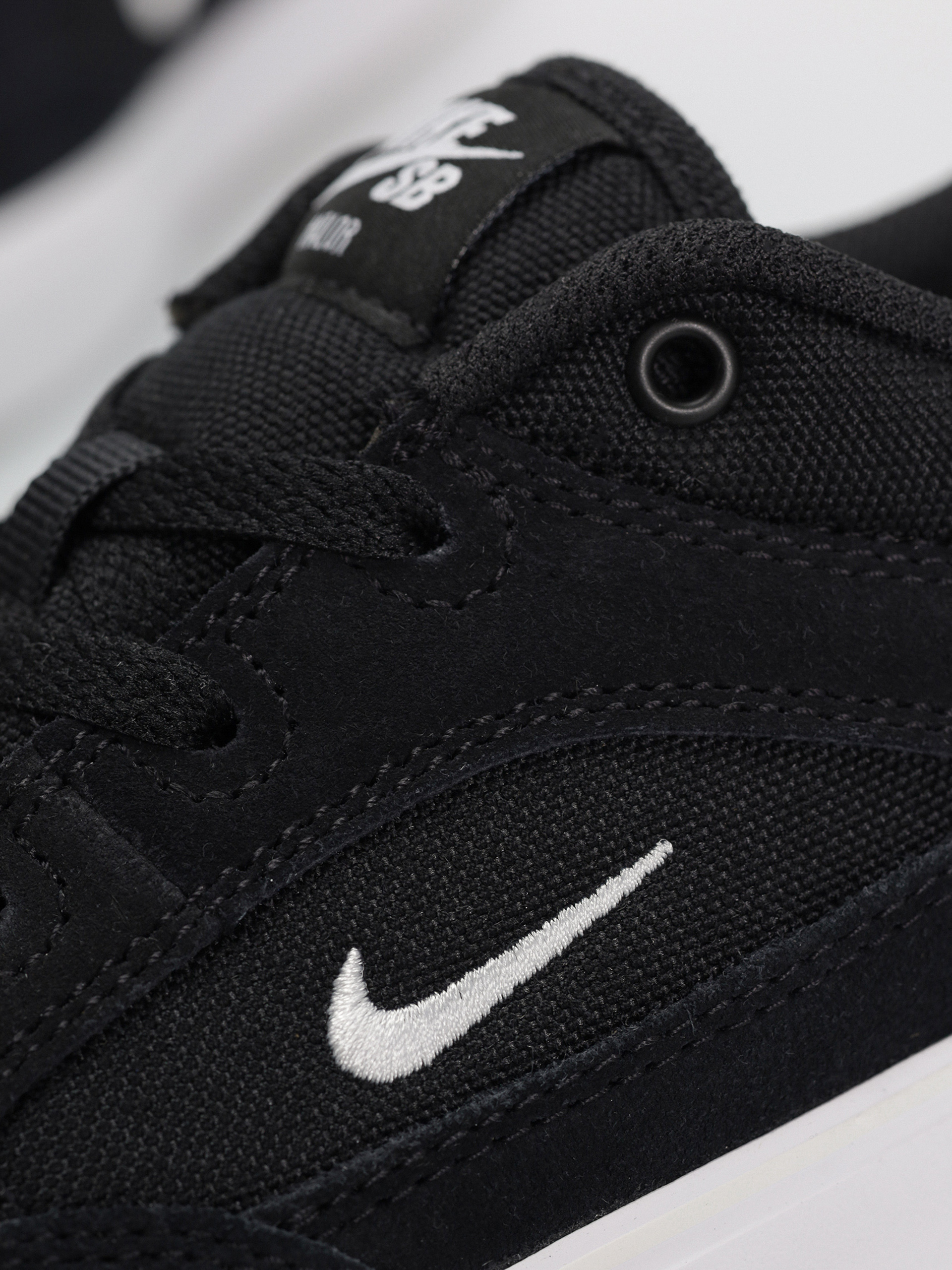 Pantofi Nike SB Malor (black/white black white)