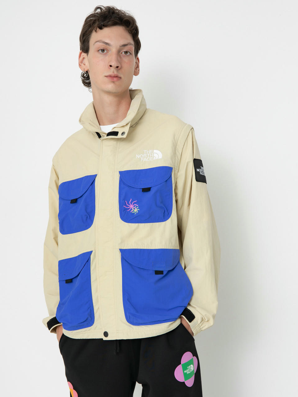 Geacă The North Face X Yinka Ilori Convertible (gravel)