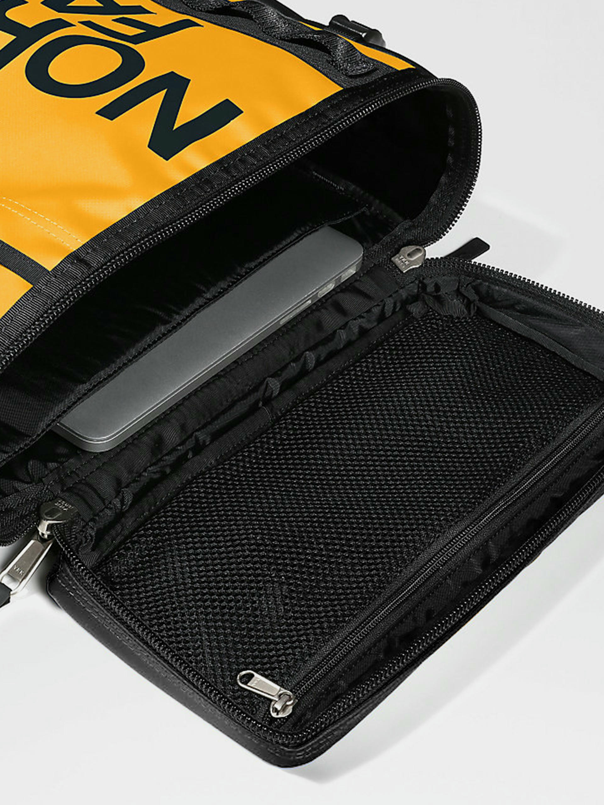 Rucsac The North Face Base Camp Fuse Box (summit gold tnf black n)